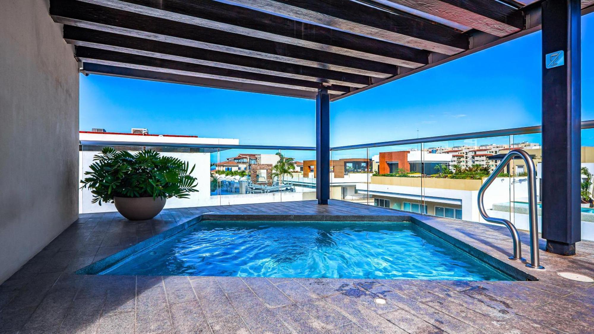 Holiday home Luxury 1 Bedroom With Workspace And Gym