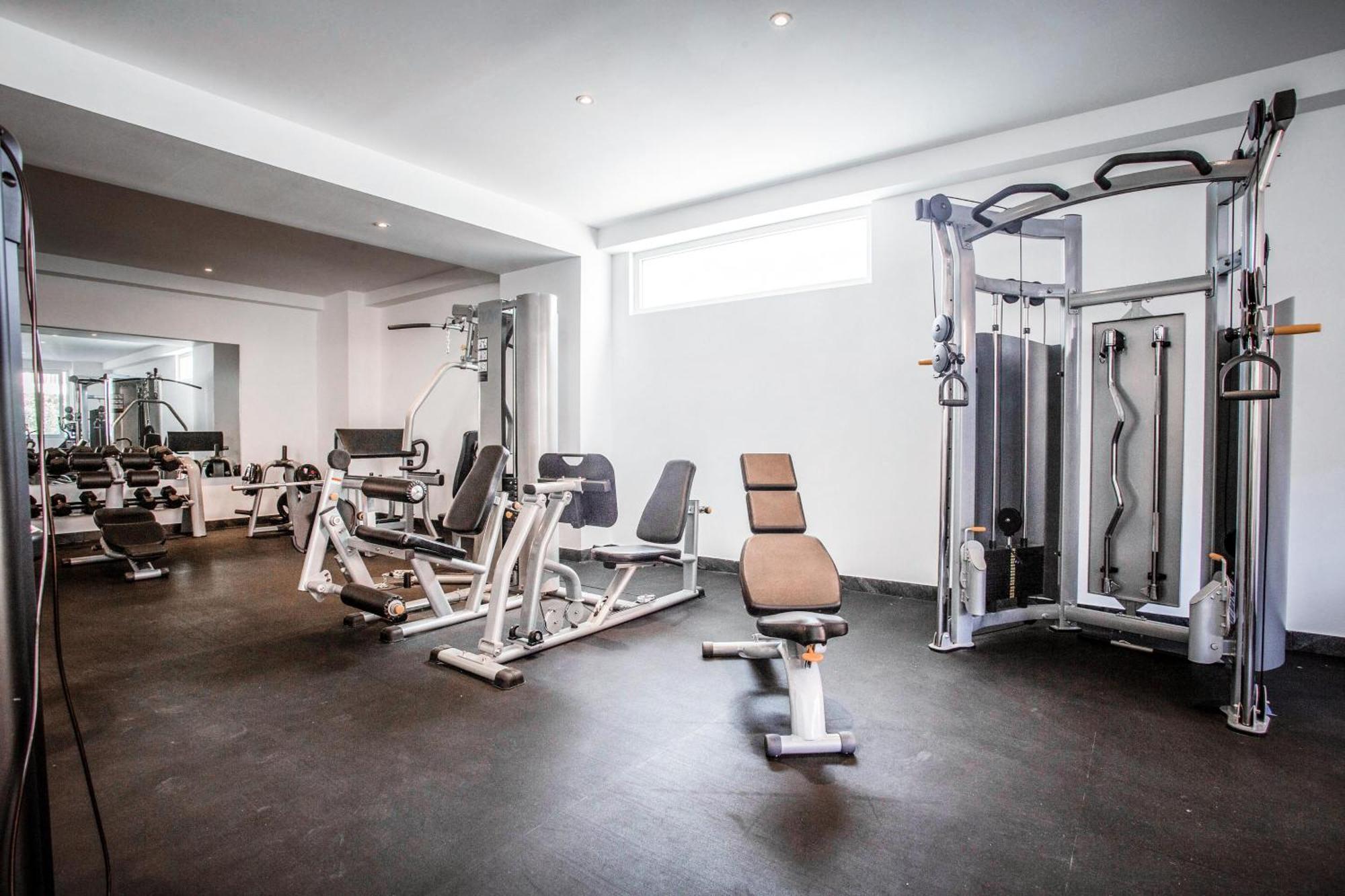 Big Corner Balcony, Pool & Gym Puerto Vallarta