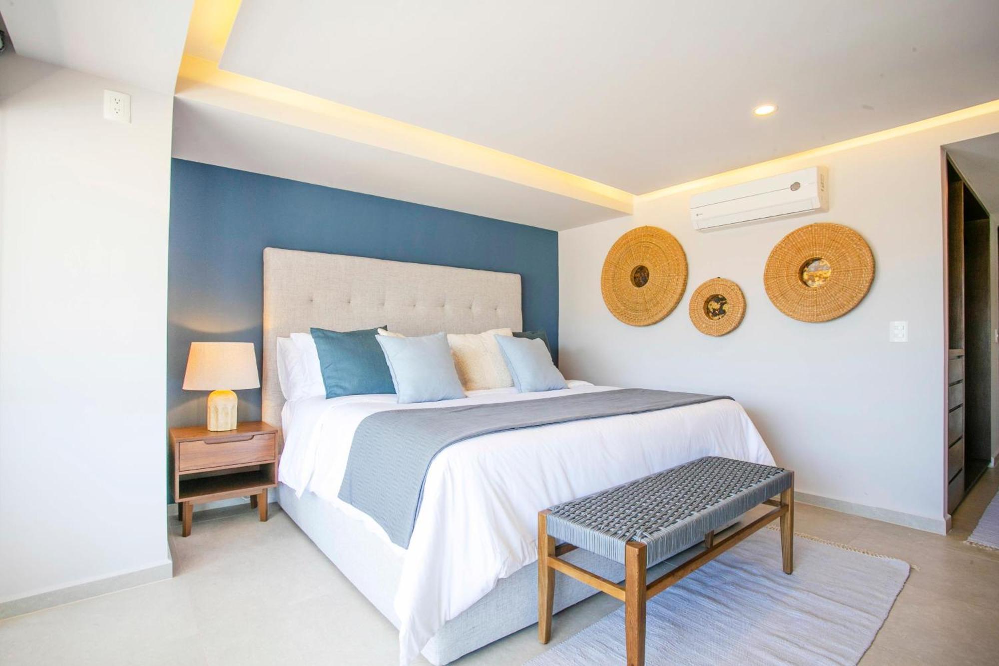 Upscale Corner Unit With Large Wrap Around Balcony And Pools * Puerto Vallarta