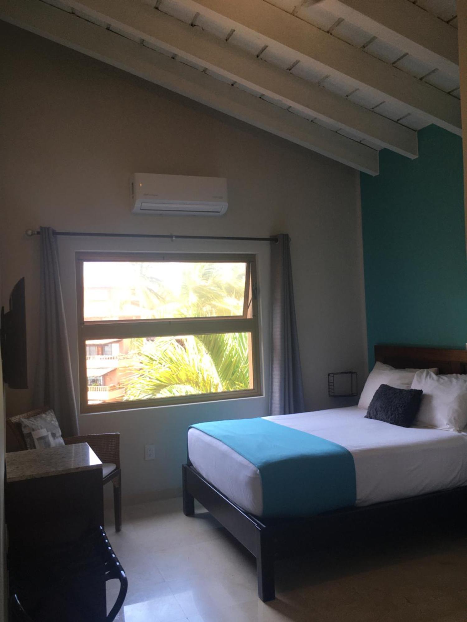 Hotel Los Tules Puerto Vallarta