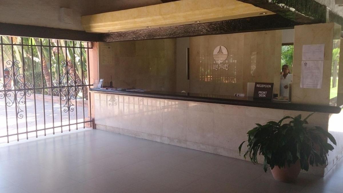 Hotel Los Tules 4*