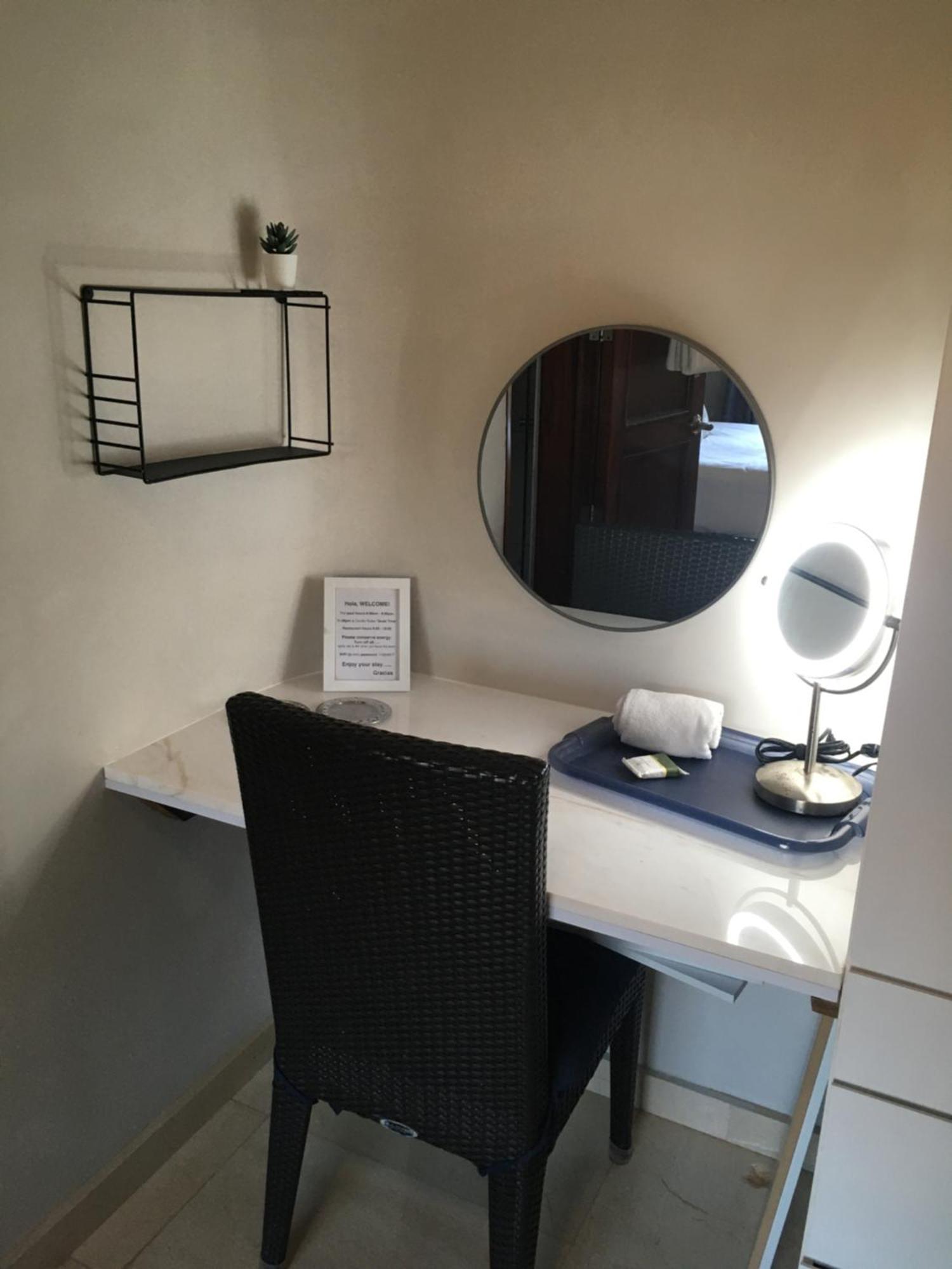 Los Tules Hotel
