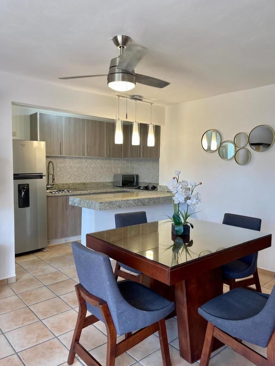 Condominio La Marina *