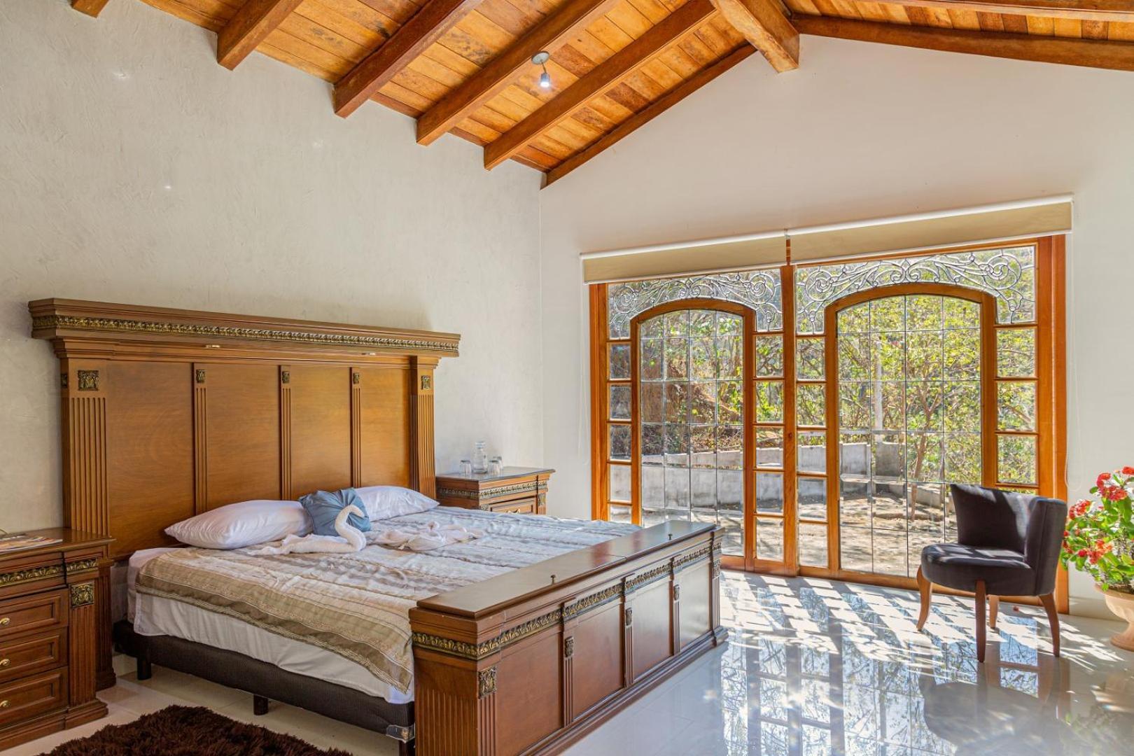 La Dulce Vista & - Sierra Madre Hotel 4*