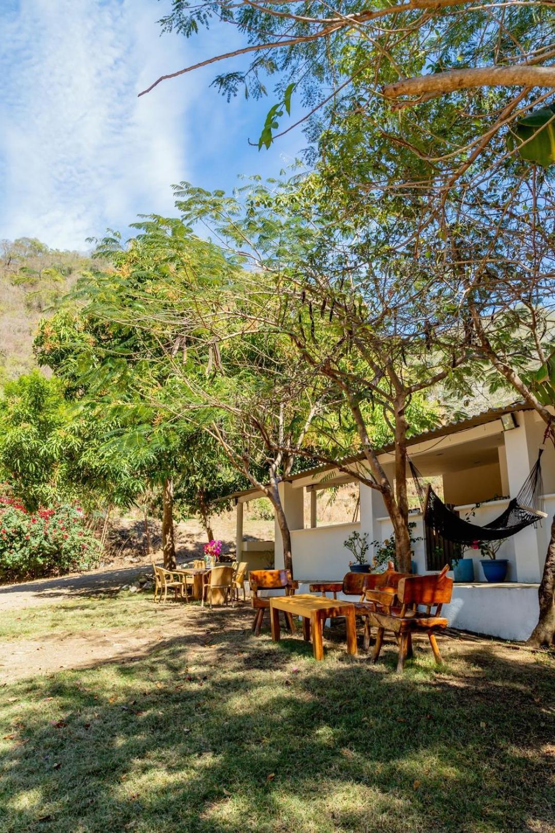 La Dulce Vista & - Sierra Madre