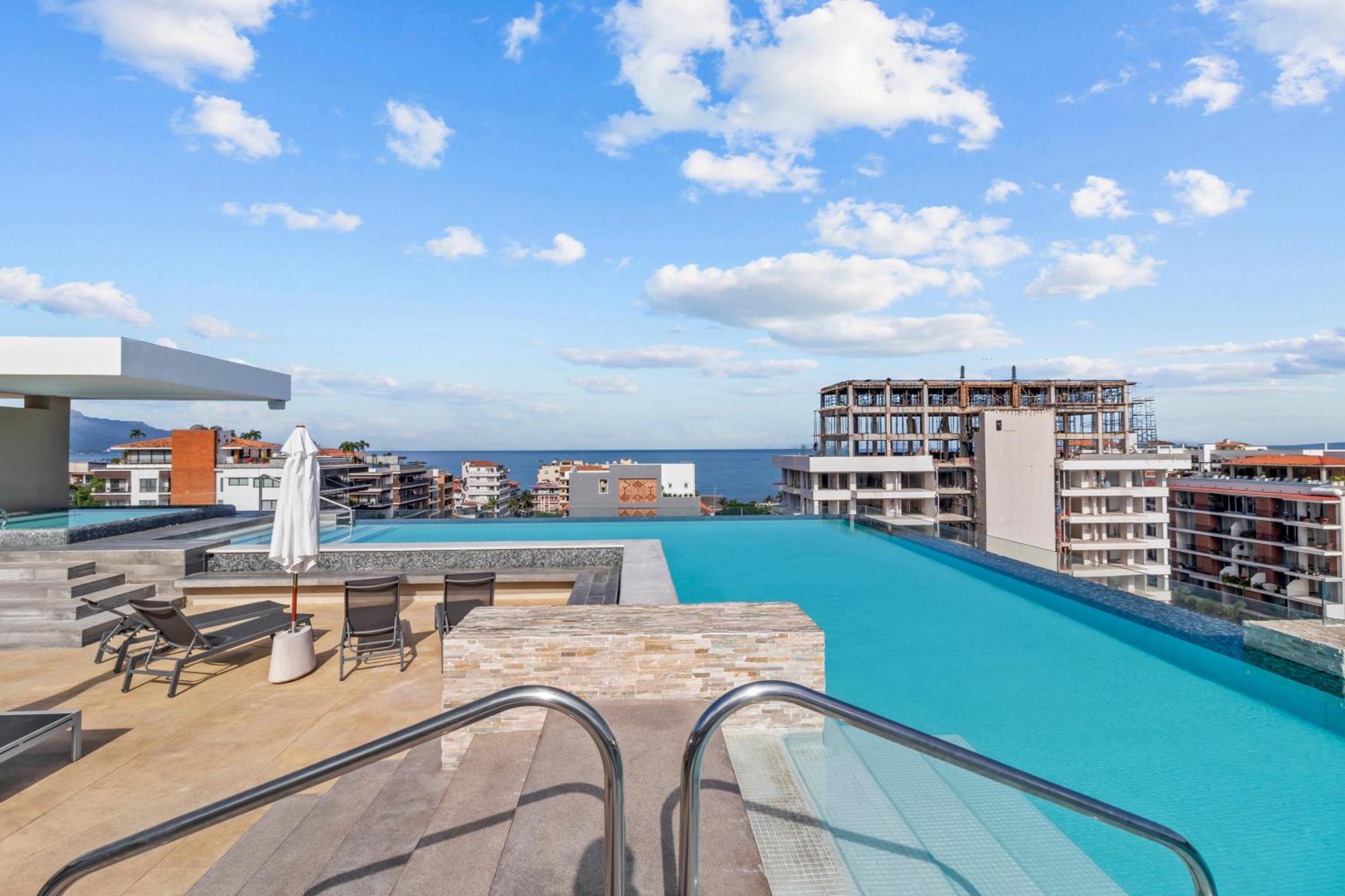 Holiday home Relax In Style At Loft 268, Pool, Gym, Bbq