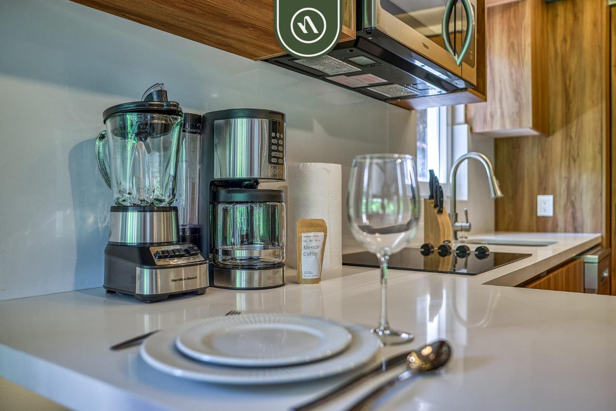 Mountain Retreat - 2 Bedroom - Oceanview Pool Apartment Puerto Vallarta