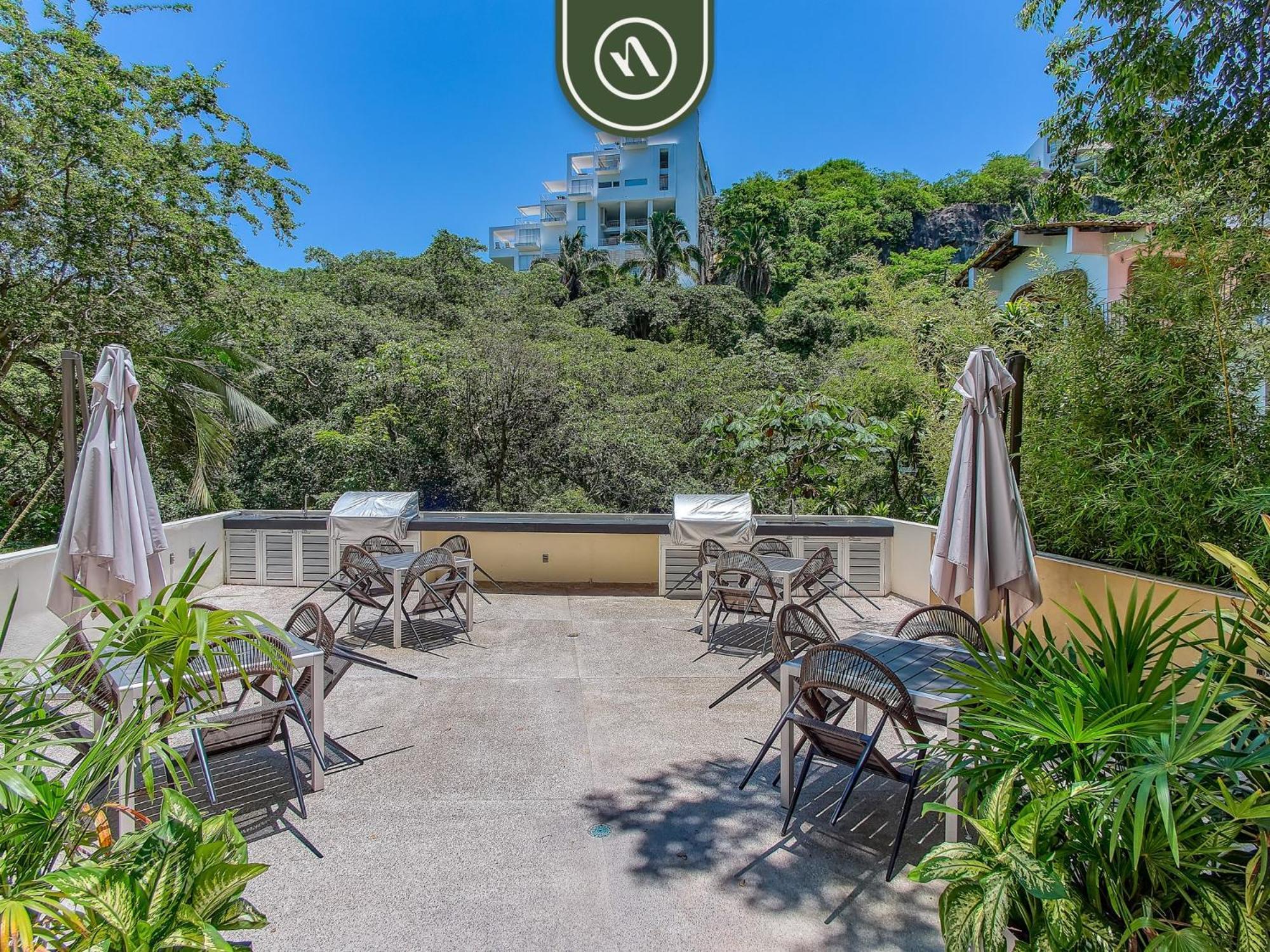 Mountain Retreat - 2 Bedroom - Oceanview Pool Puerto Vallarta