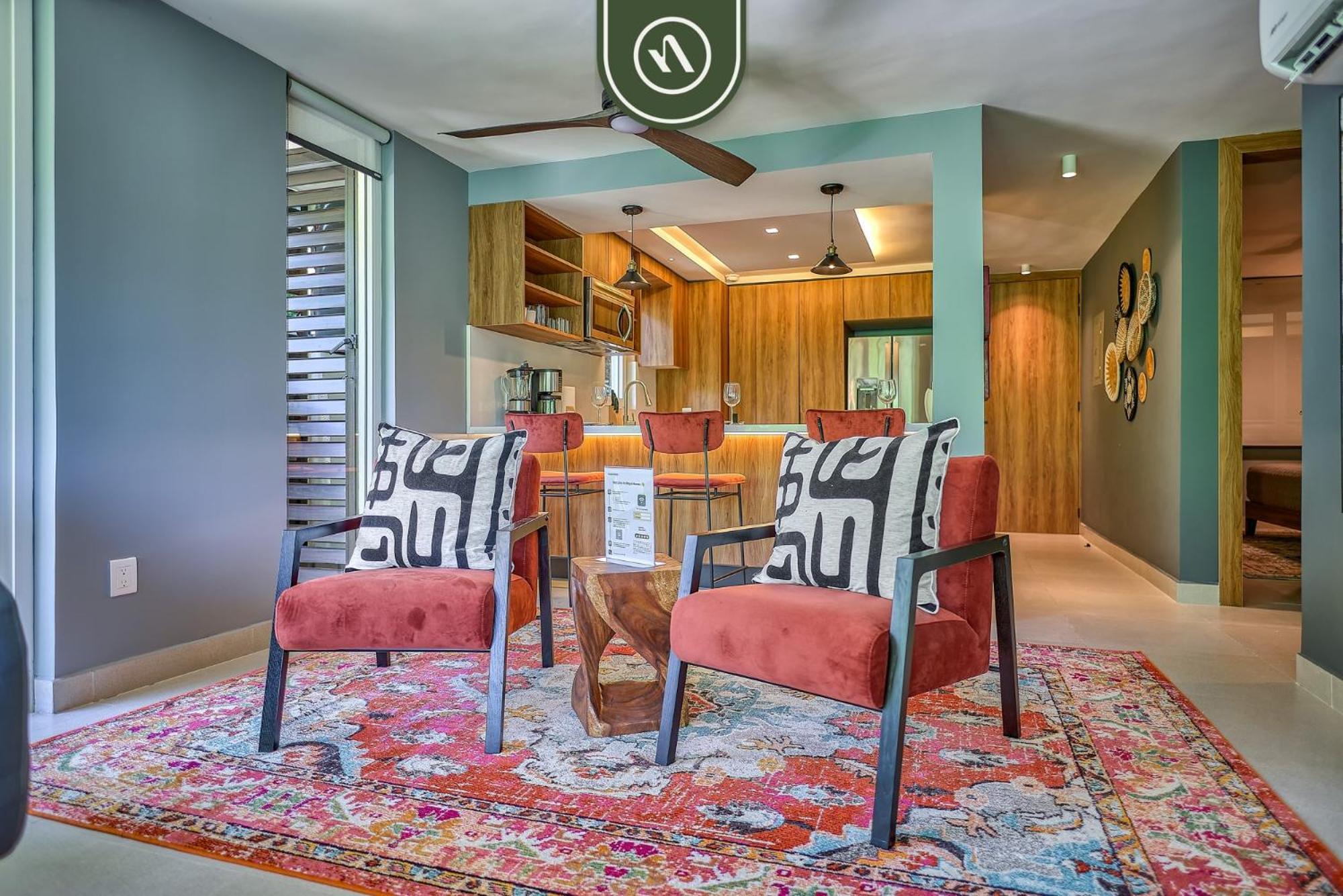 Apartment Mountain Retreat - 2 Bedroom - Oceanview Pool