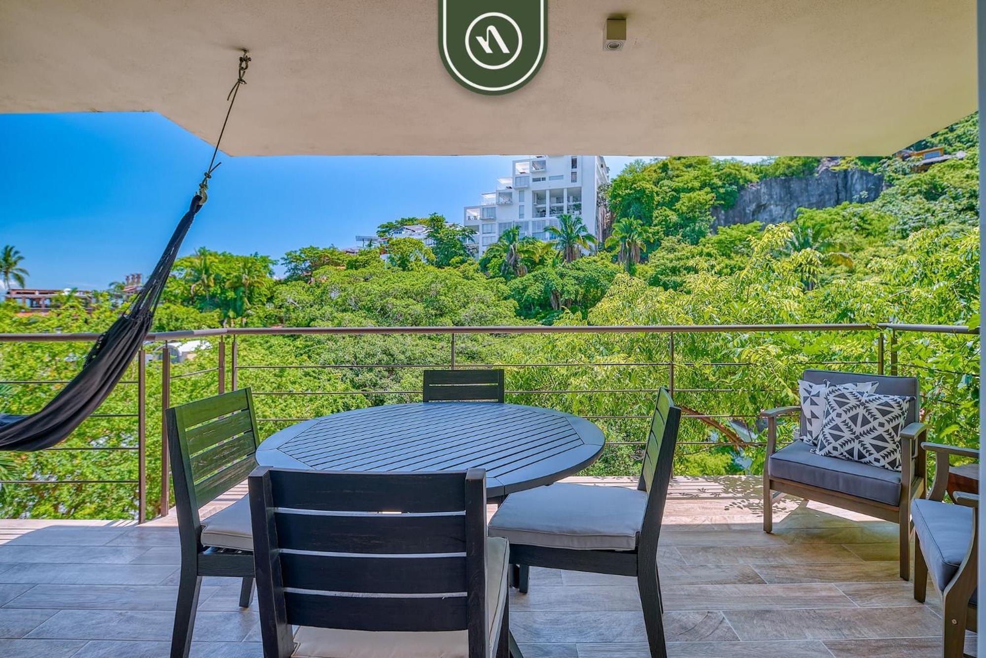 Apartment Mountain Retreat - 2 Bedroom - Oceanview Pool Puerto Vallarta