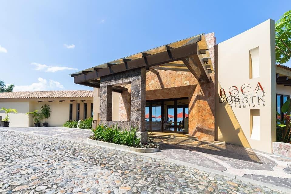 2bd Oceanview Garza Blanca