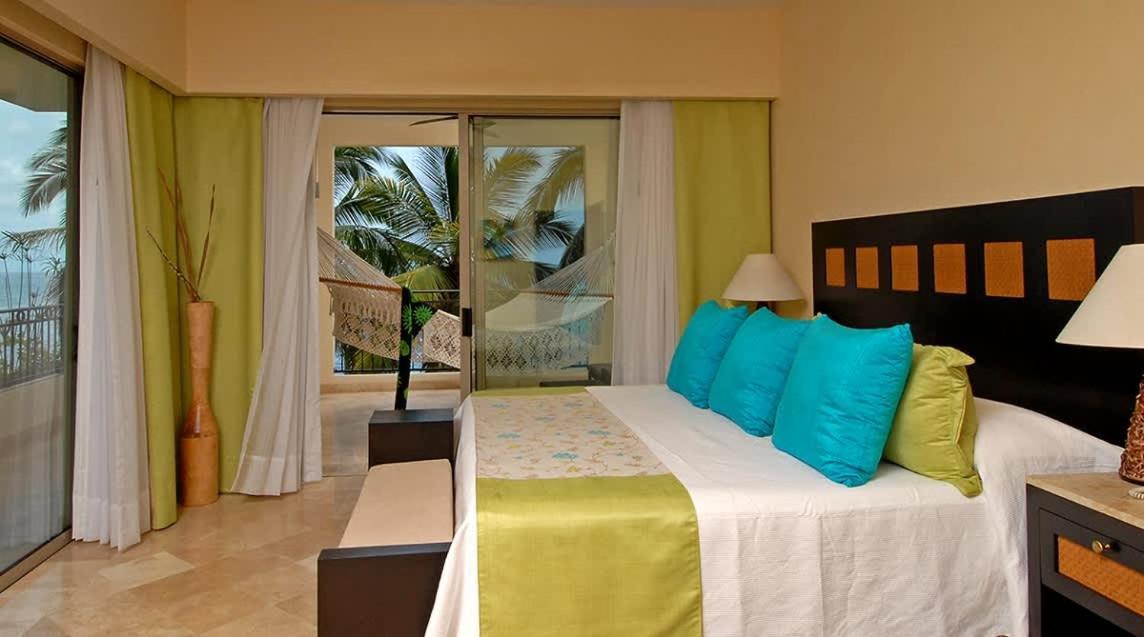 2bd Oceanview Garza Blanca Puerto Vallarta