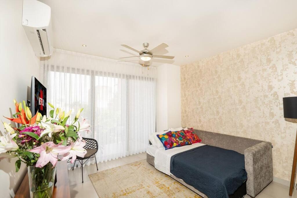 Apartment Great Location Great Amenities Sleeps 6, Roma #302