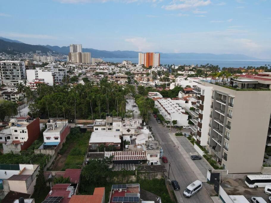 Great Location Great Amenities Sleeps 6, Roma #302 Apartment