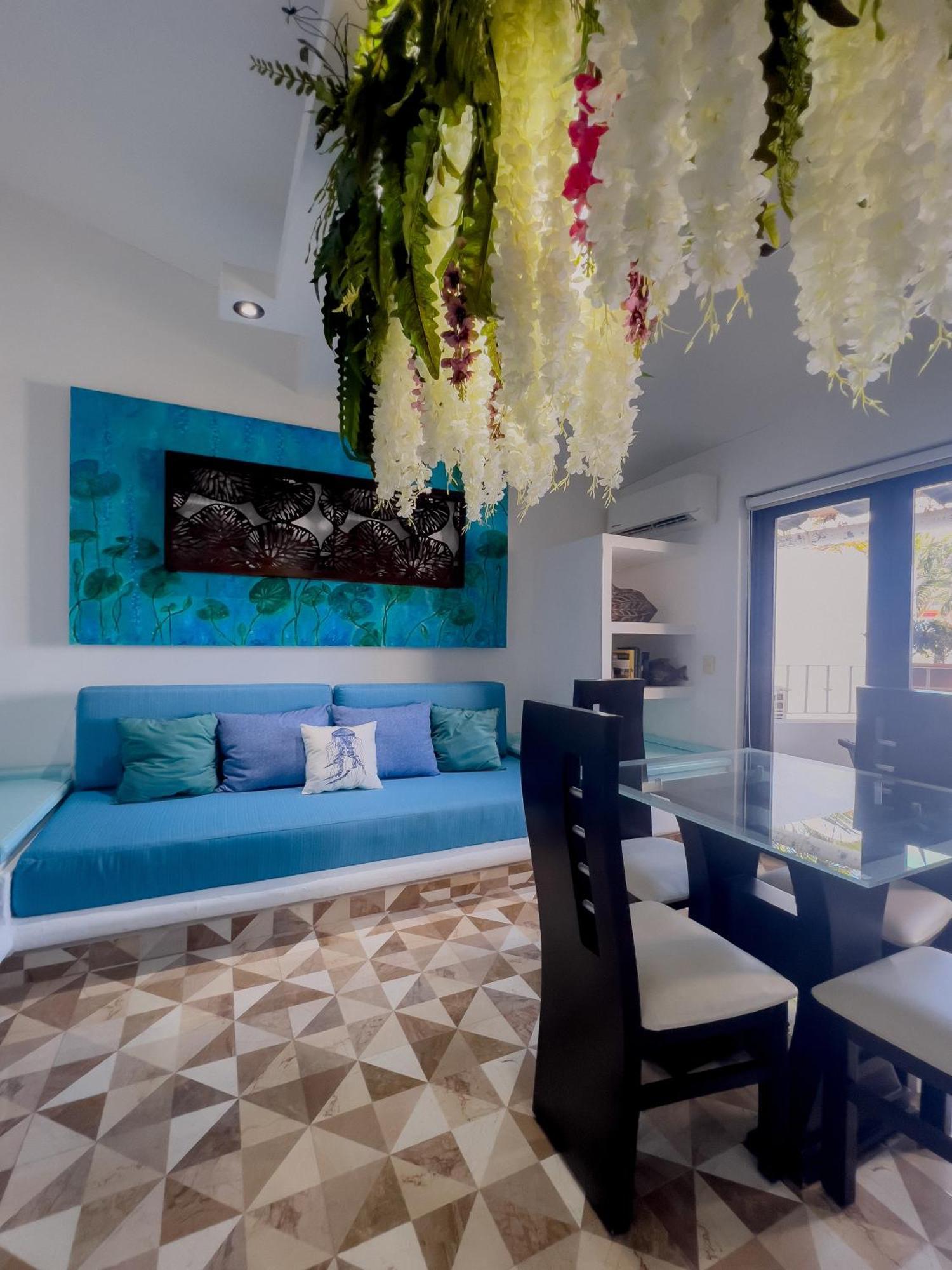 Casa Galeria In Pv *