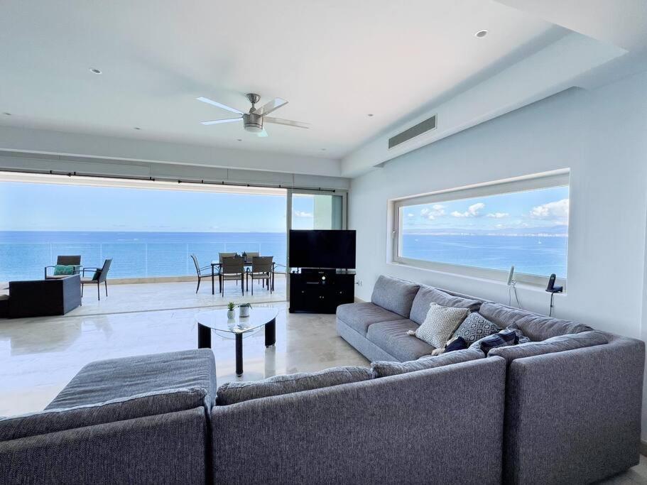 Beachfront In Exclusive Zone *