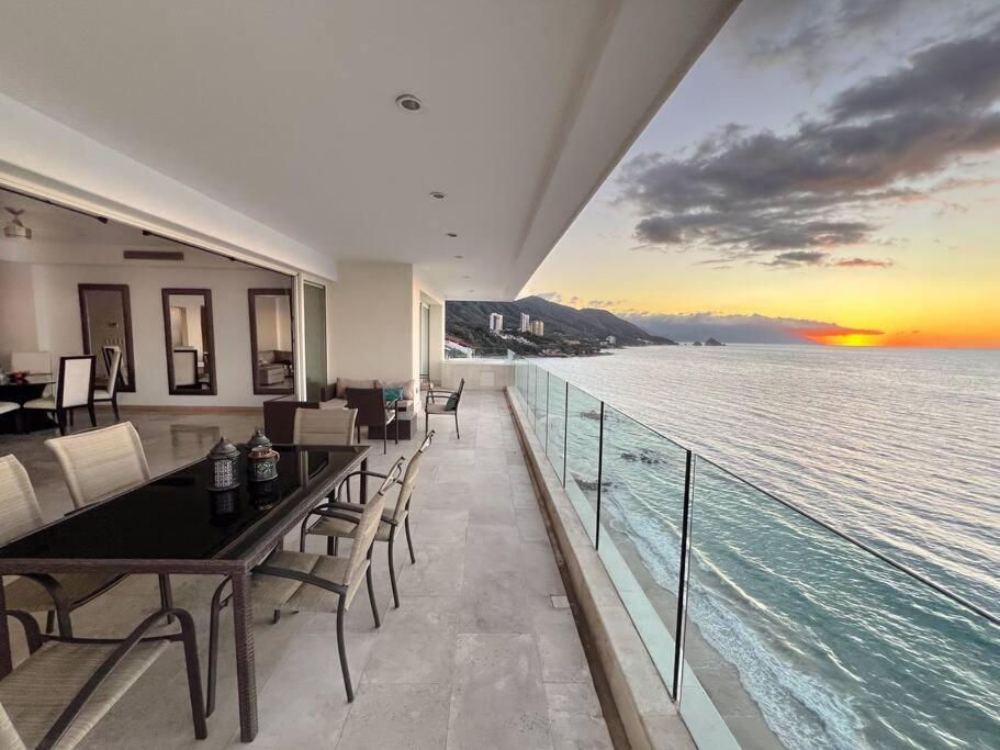 Beachfront In Exclusive Zone Puerto Vallarta