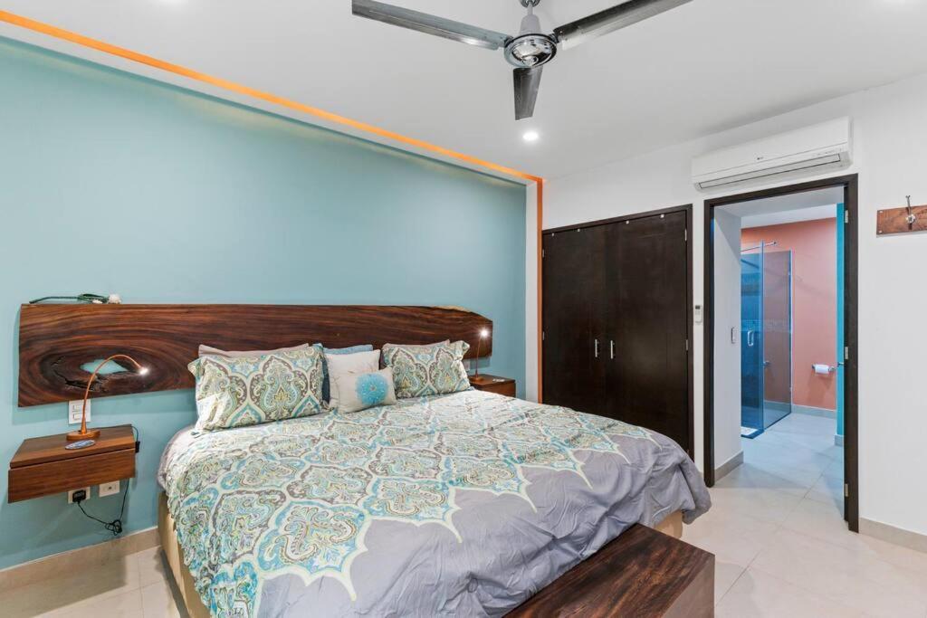 Luxury Rz 1 Block From Beach! Apartment