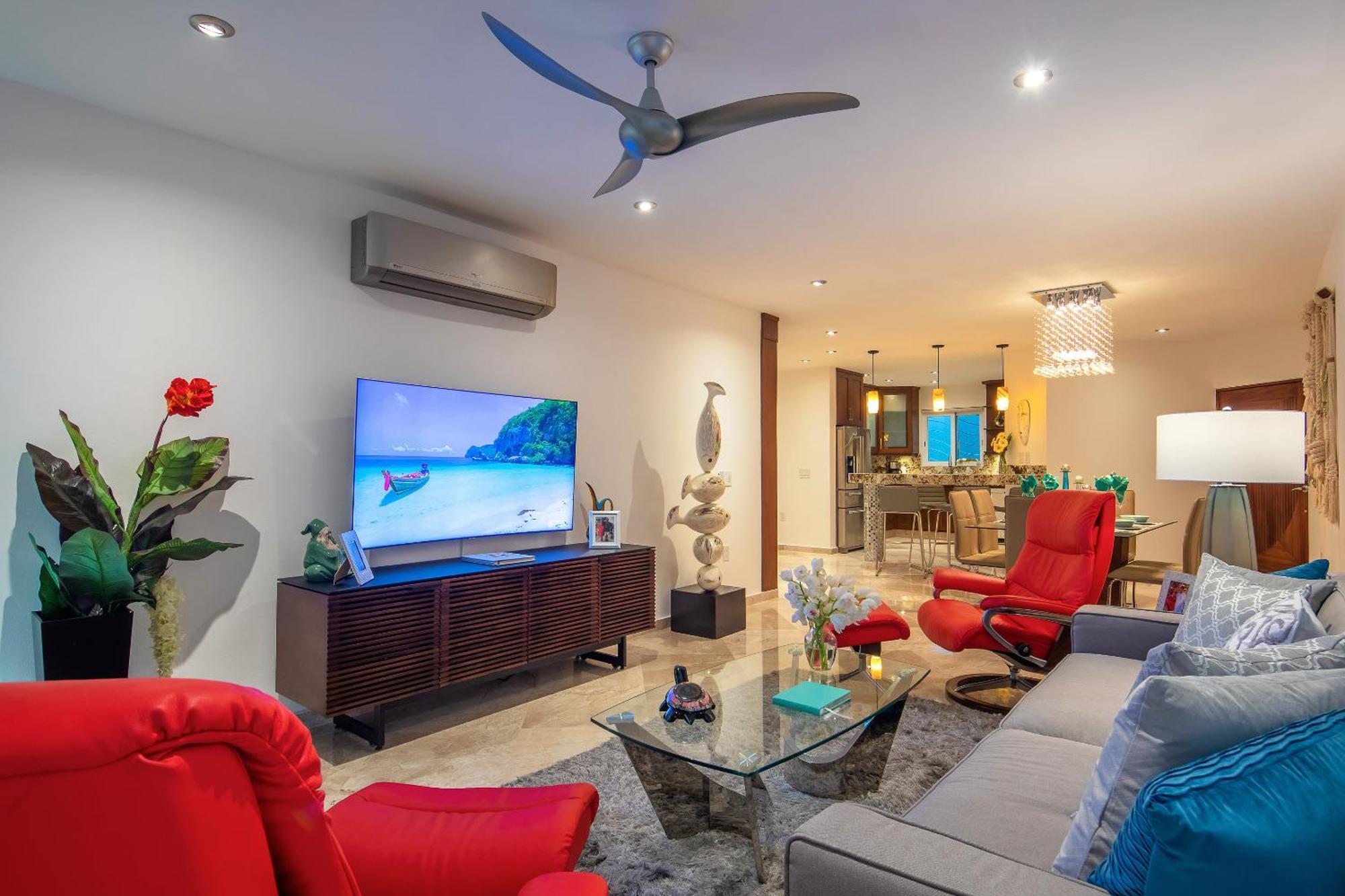 Apartment Stylish Poolside With Sea Views Apple Tv Puerto Vallarta
