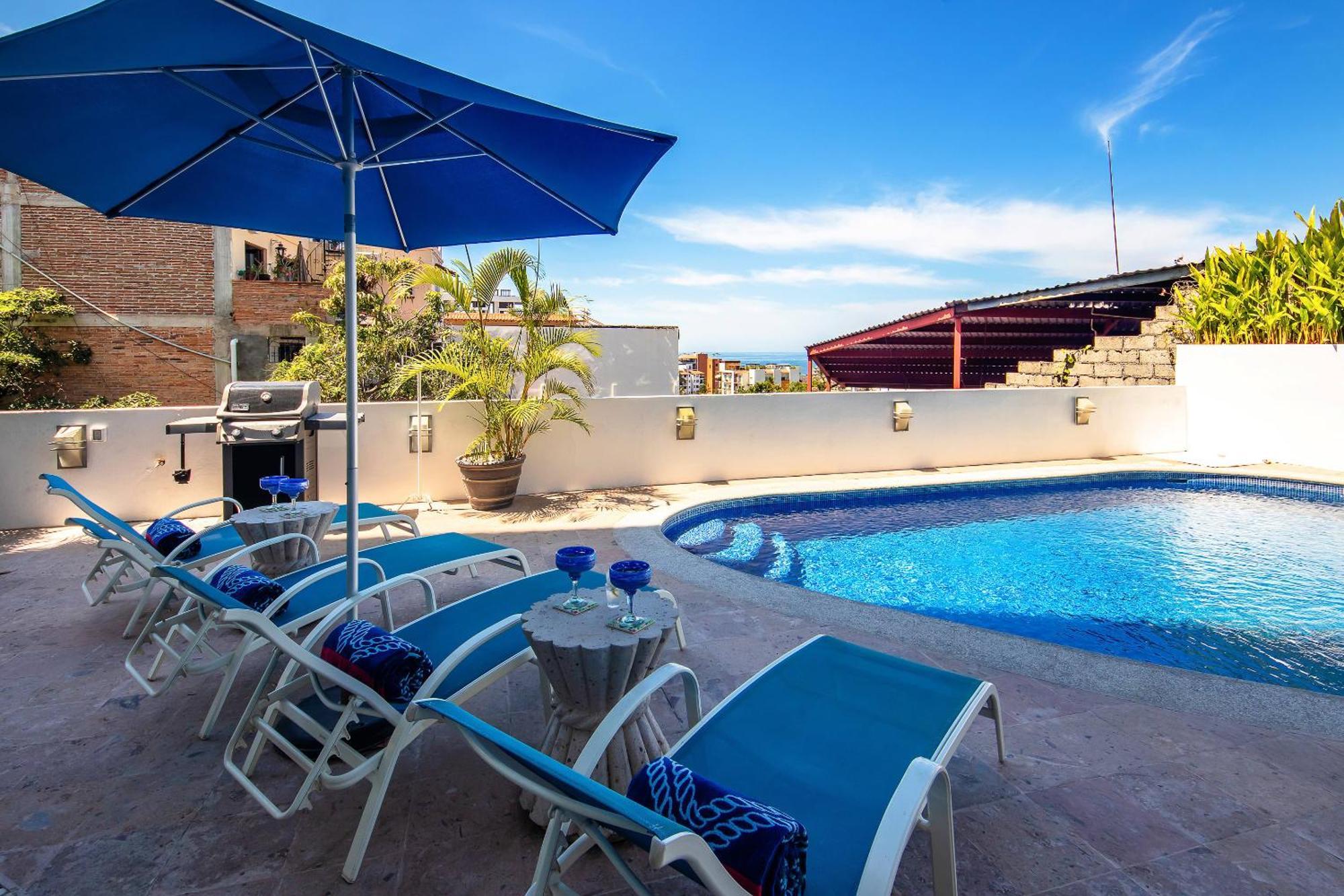Stylish Poolside With Sea Views Apple Tv