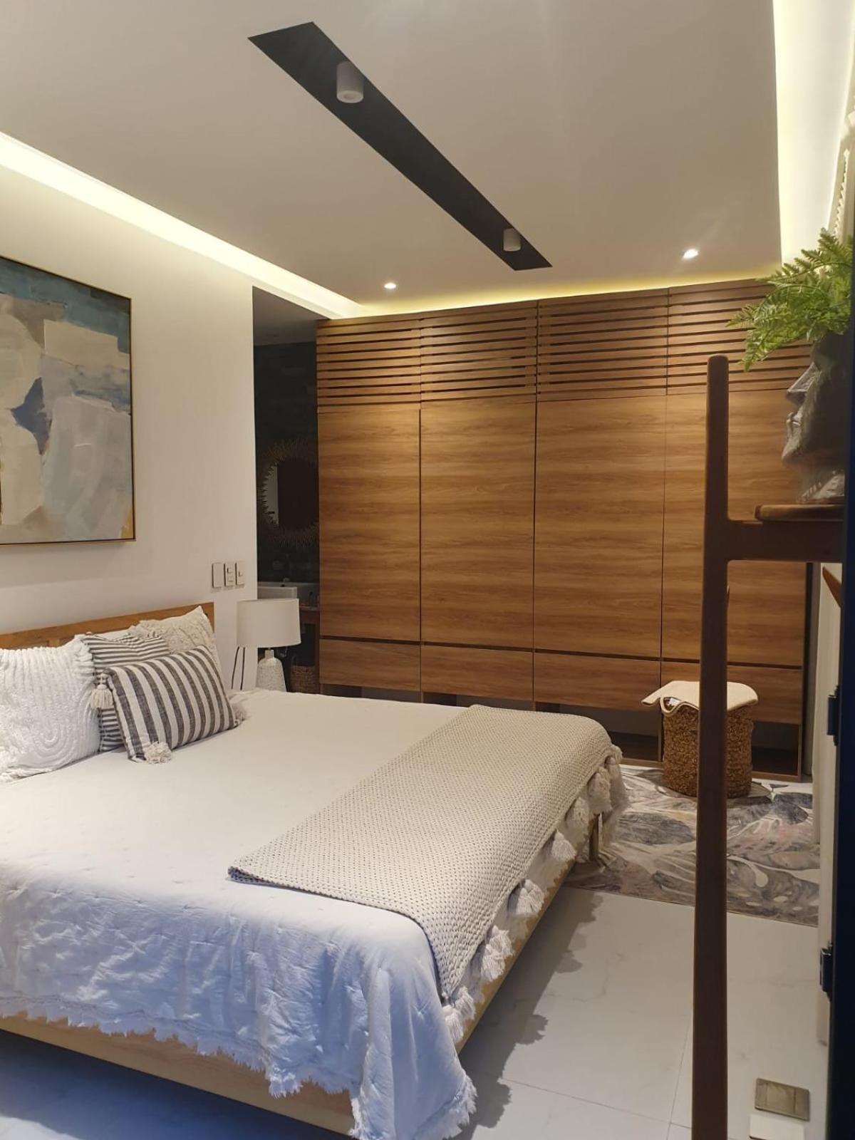 Mako 54 Hotel