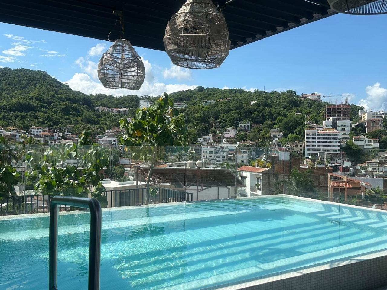 Mako 54 Hotel