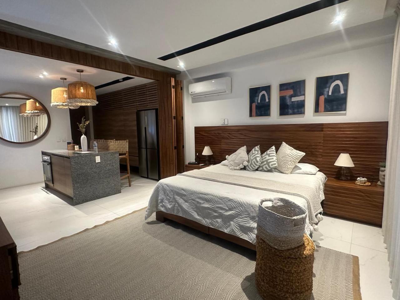 Mako 54 Hotel
