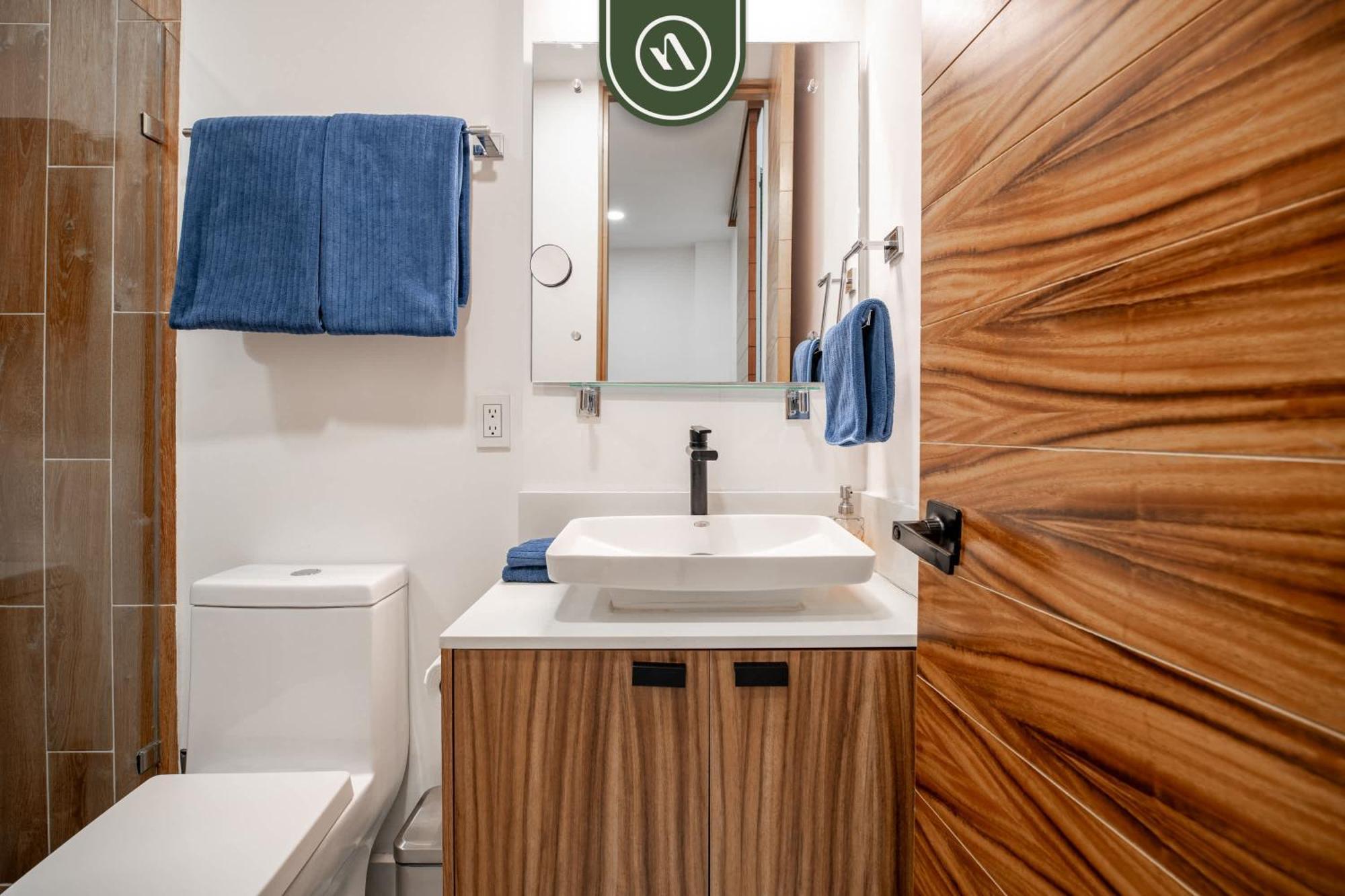 Centric In Pv Downtown - Private Patio - Pool Apartment *