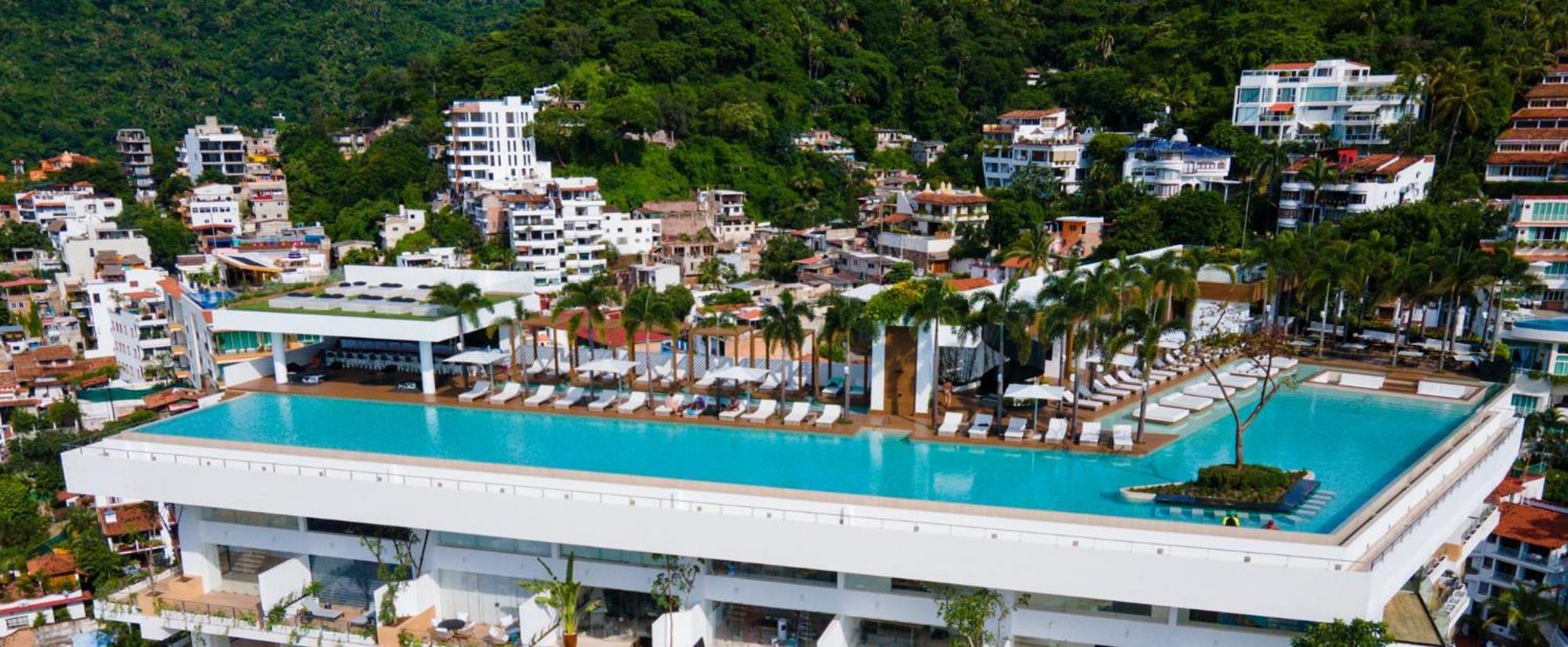 Holiday home Luxury 10th Floor 2 Beds 2 Baths