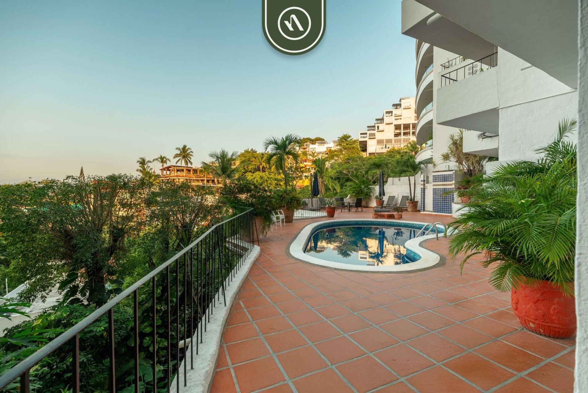 Apartment Two Story With Amazing Ocean-sunset Views Puerto Vallarta