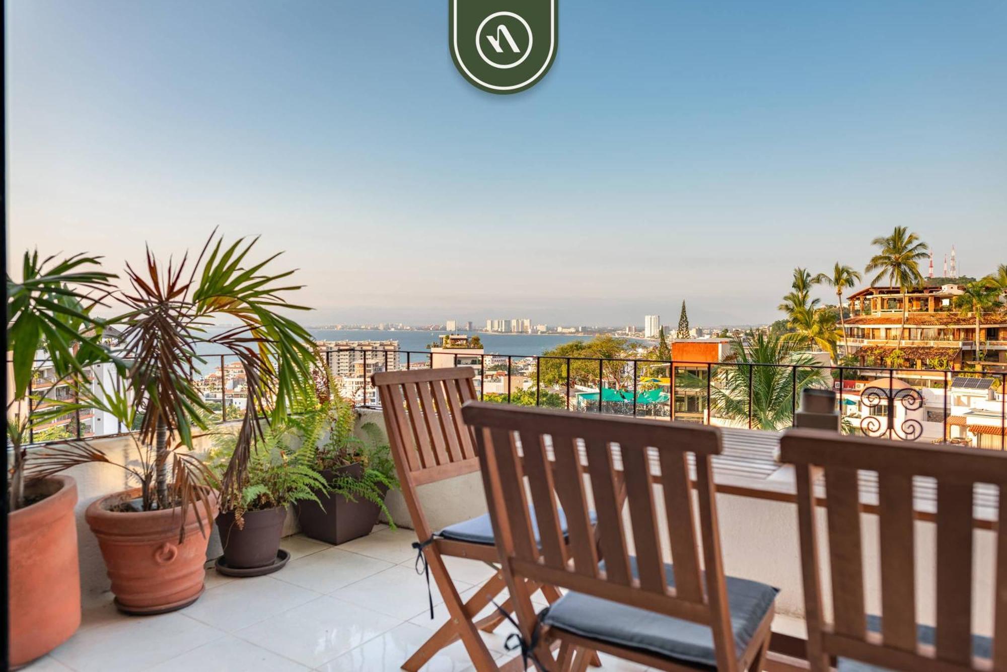 Apartment Two Story With Amazing Ocean-sunset Views Puerto Vallarta