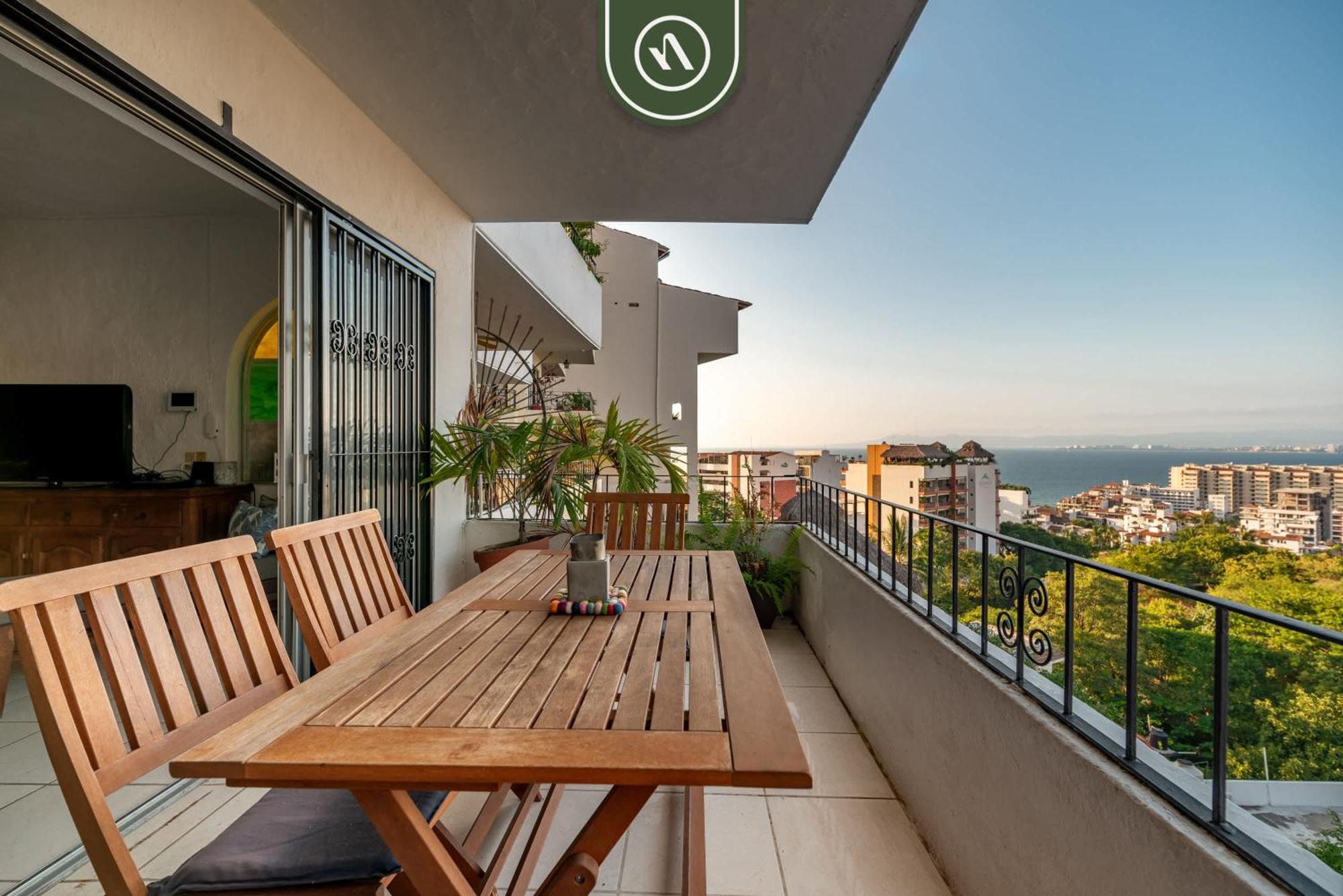 Apartment Two Story With Amazing Ocean-sunset Views Puerto Vallarta