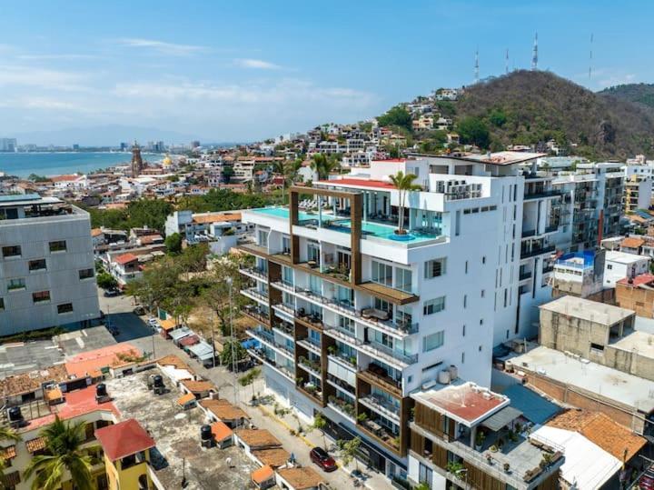 Apartment Desire Romantic Zone Gym Rooftop Pool Puerto Vallarta