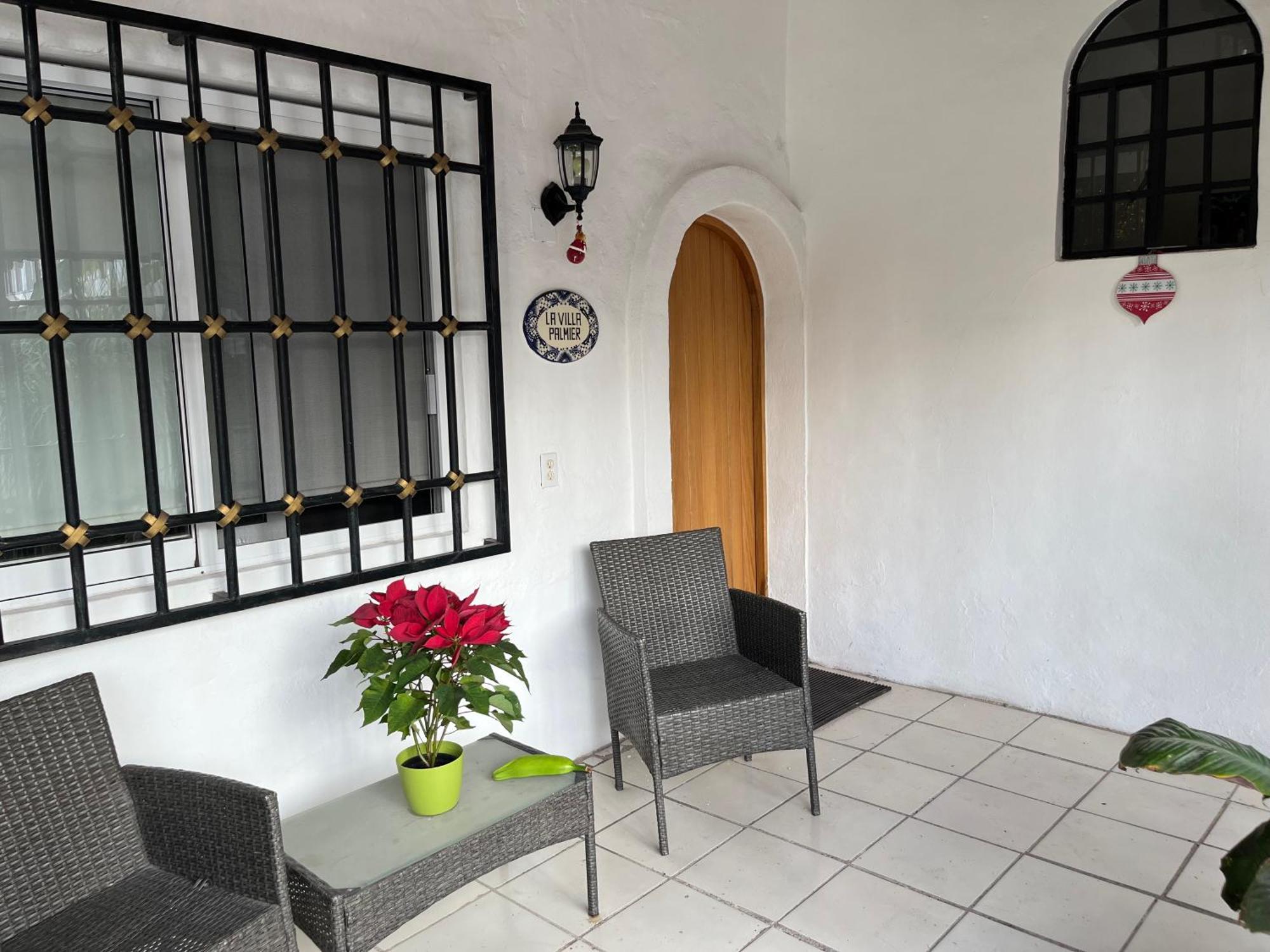 Villa La Palmier - Your Quiet House Puerto Vallarta