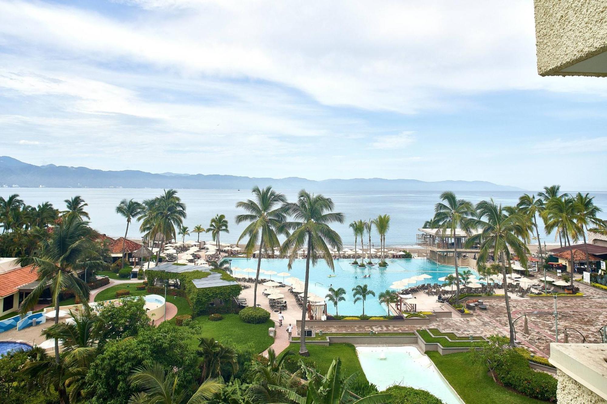 Marriott & 5* Puerto Vallarta