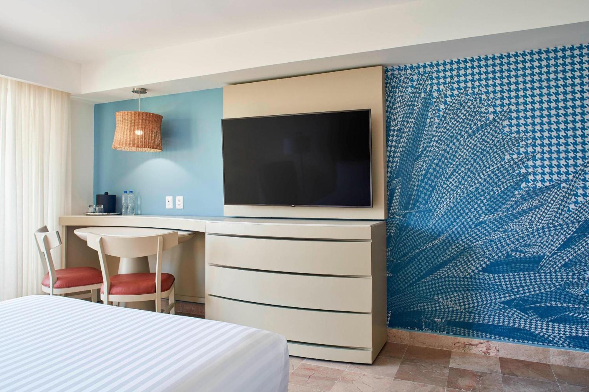 Marriott & Resort