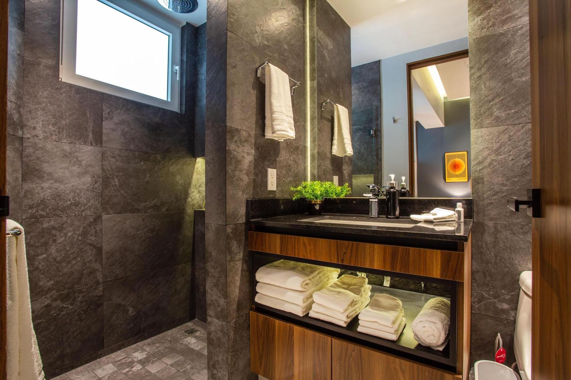 Chic 1br In Romantic Zone With Pool Holiday home Puerto Vallarta
