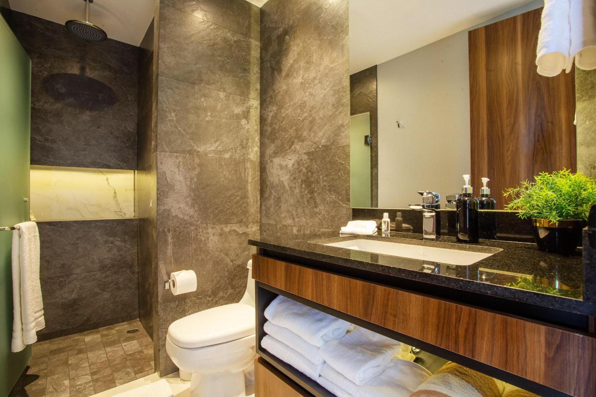 Chic 1br In Romantic Zone With Pool Puerto Vallarta