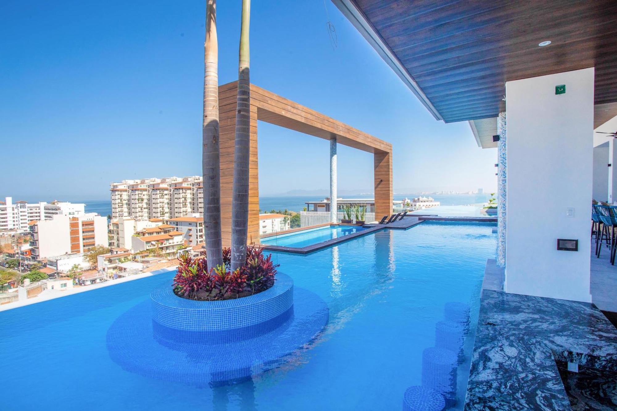Holiday home Chic 1br In Romantic Zone With Pool