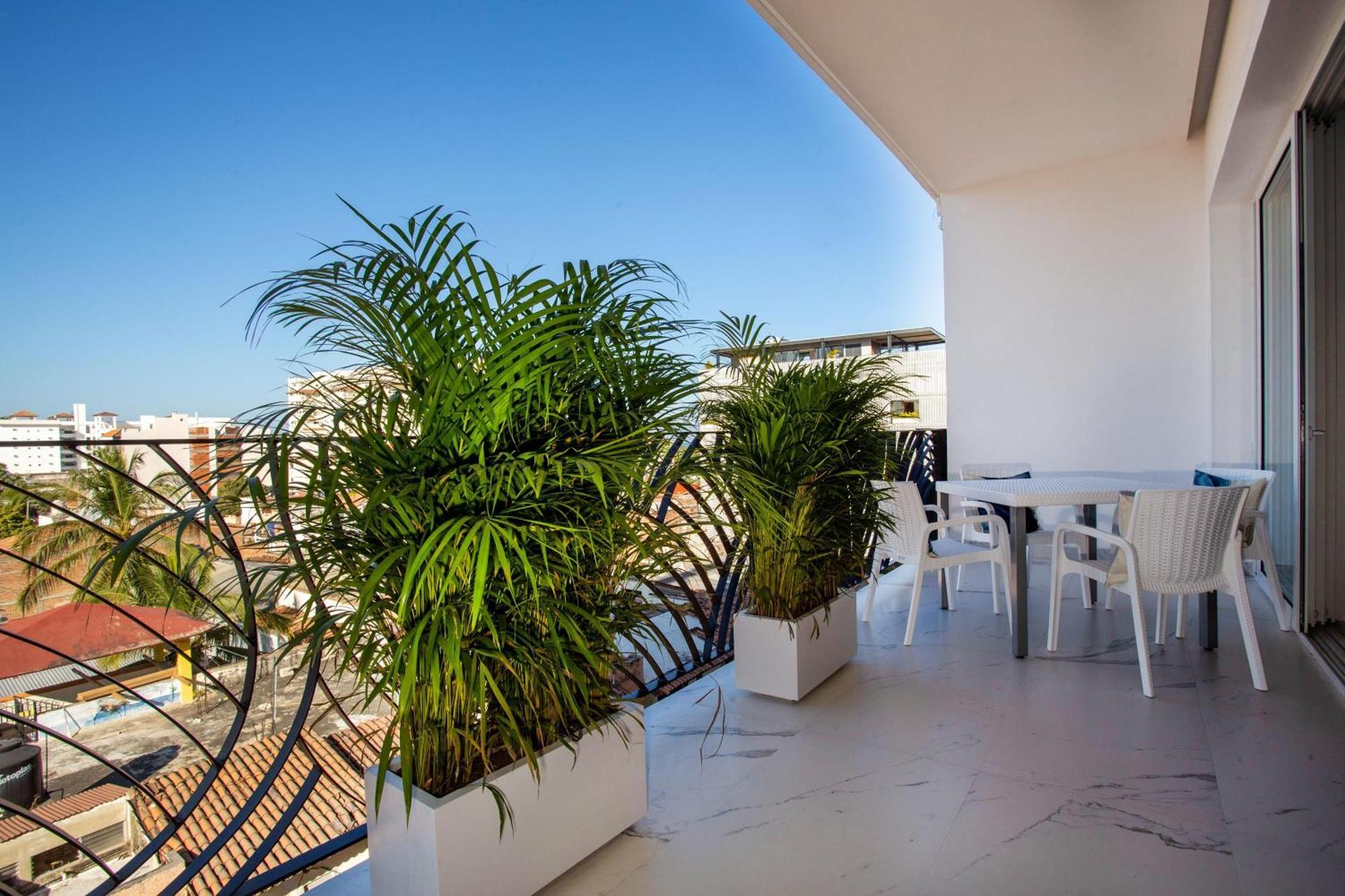 Chic 1br In Romantic Zone With Pool Holiday home Puerto Vallarta