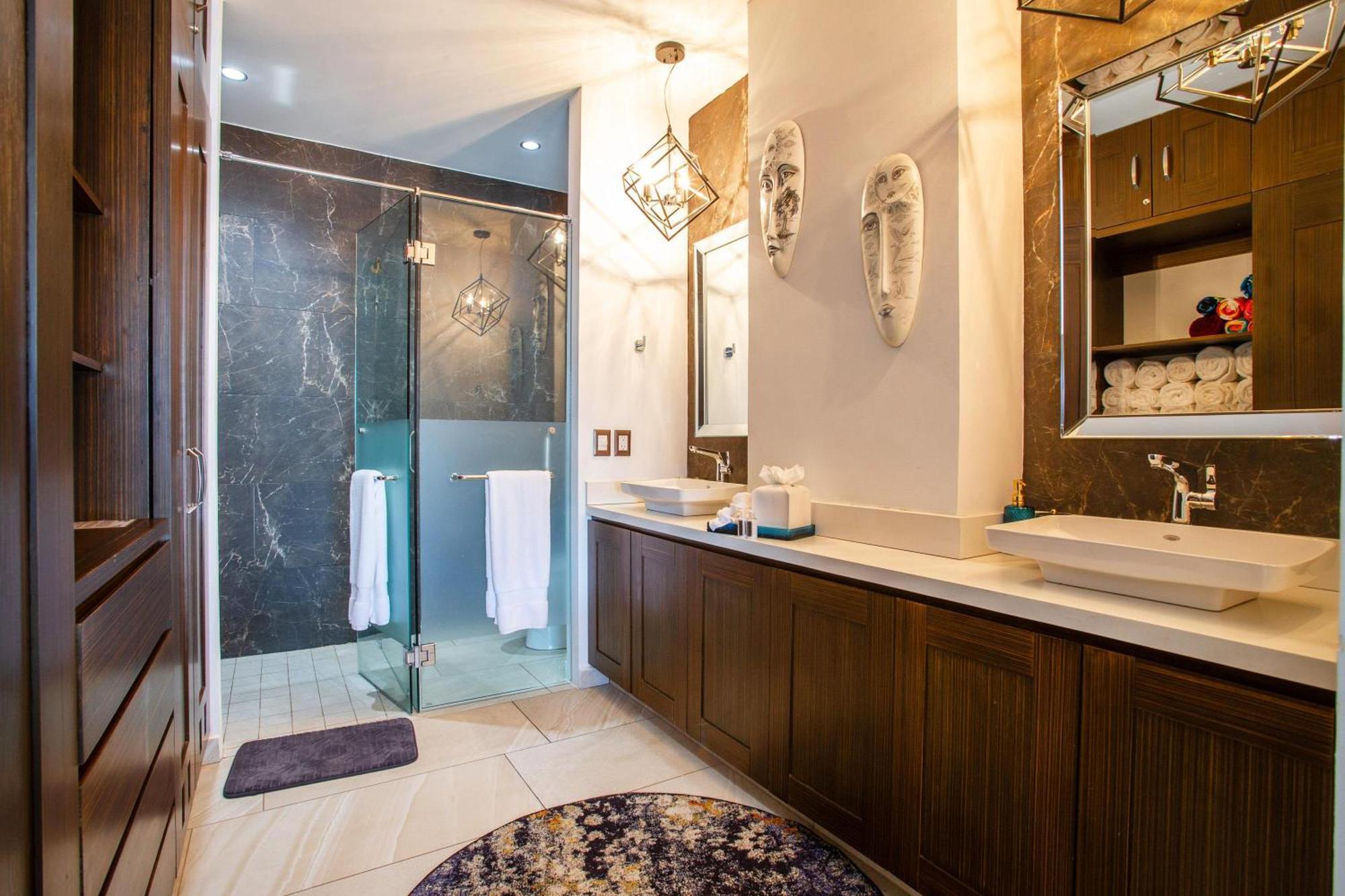 2br With Workspace, Mini-bar And Pool