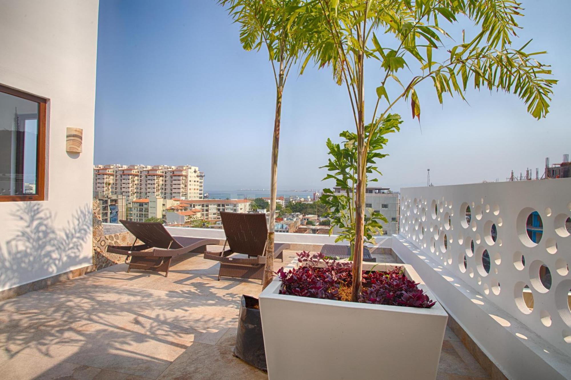 2br With Workspace, Mini-bar And Pool Puerto Vallarta