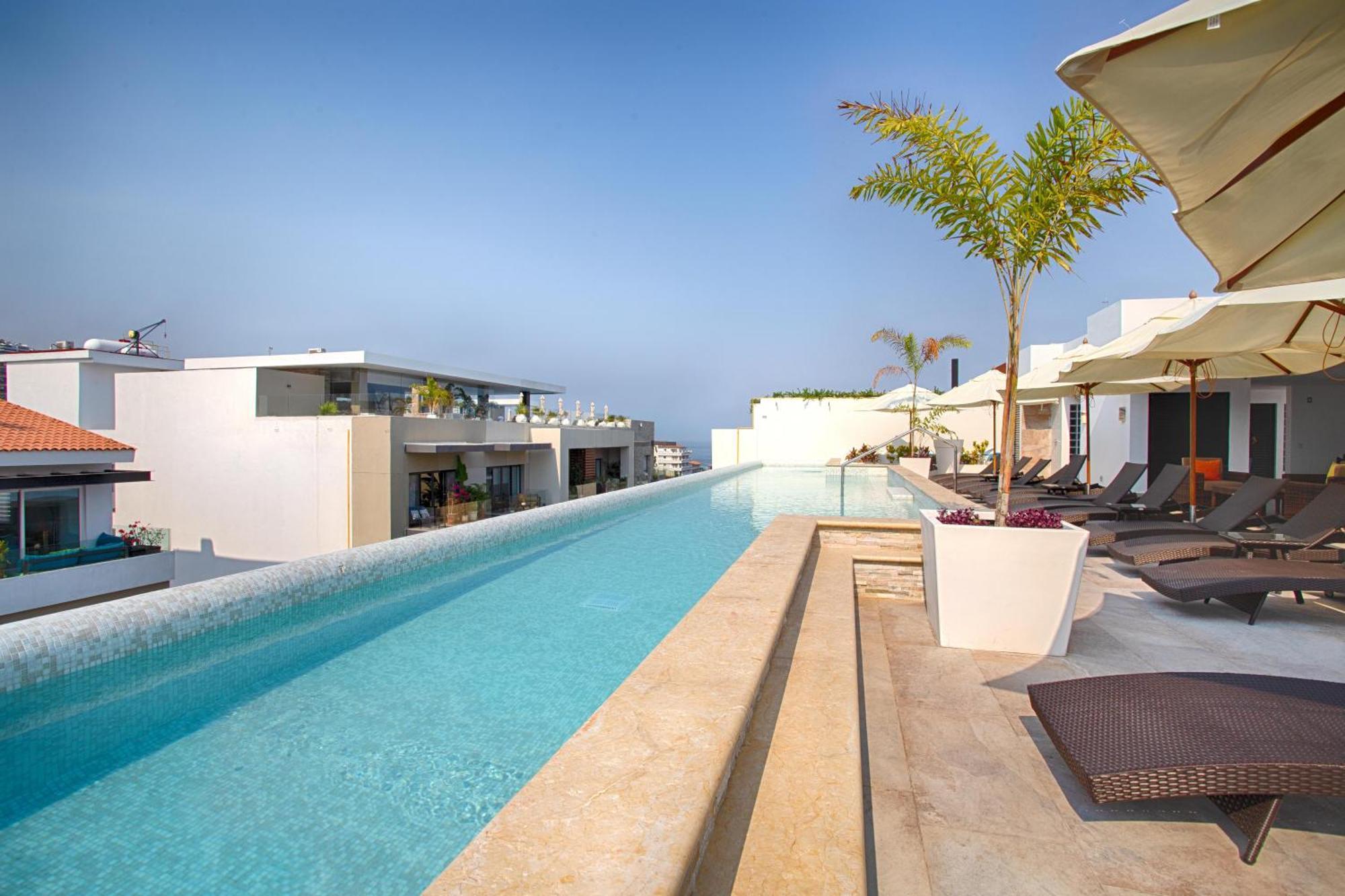 2br With Workspace, Mini-bar And Pool * Puerto Vallarta