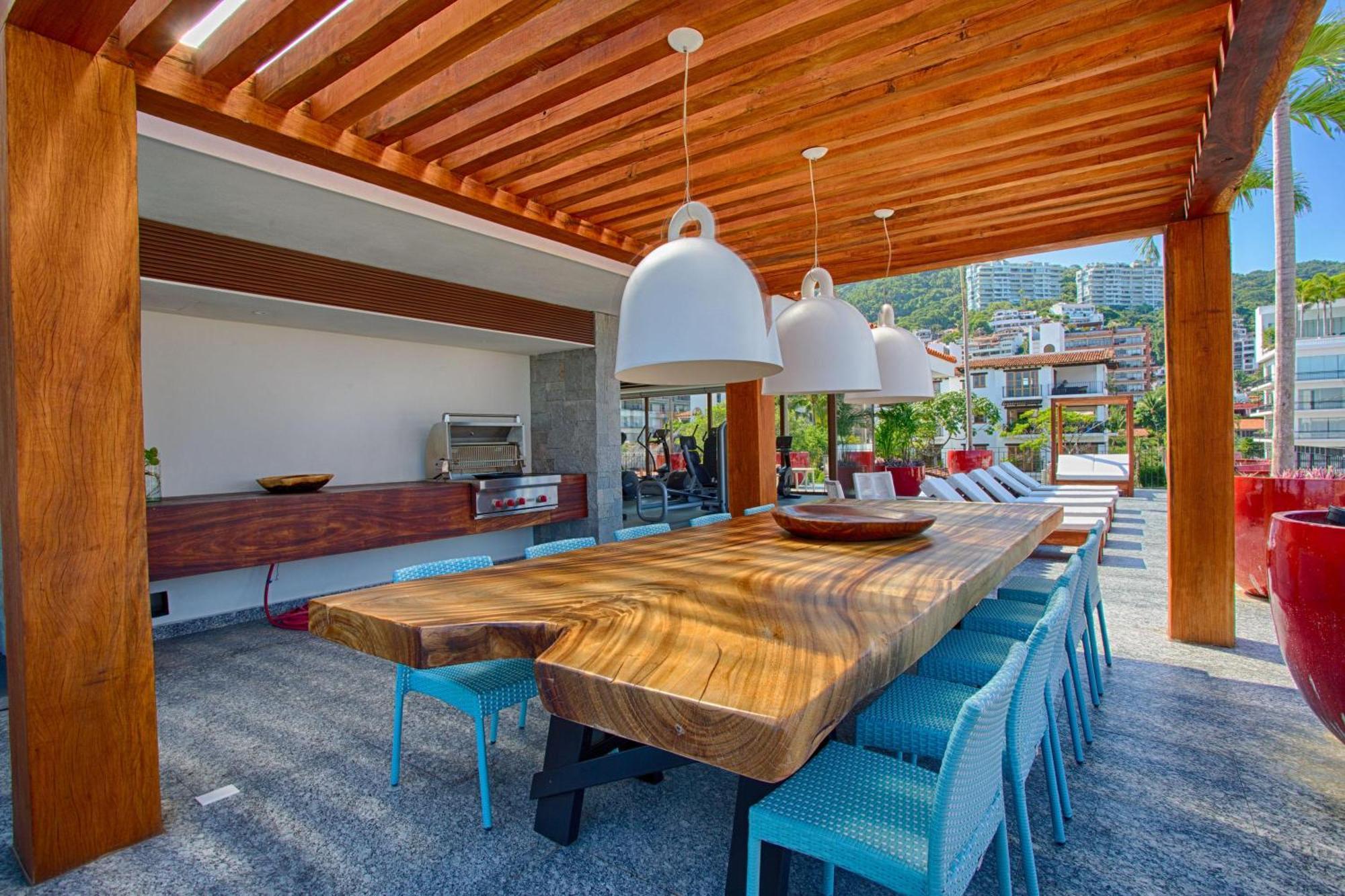 Stylish And Modern At Oceana, Gym, Rooftop Pool, Old Town Holiday home Puerto Vallarta