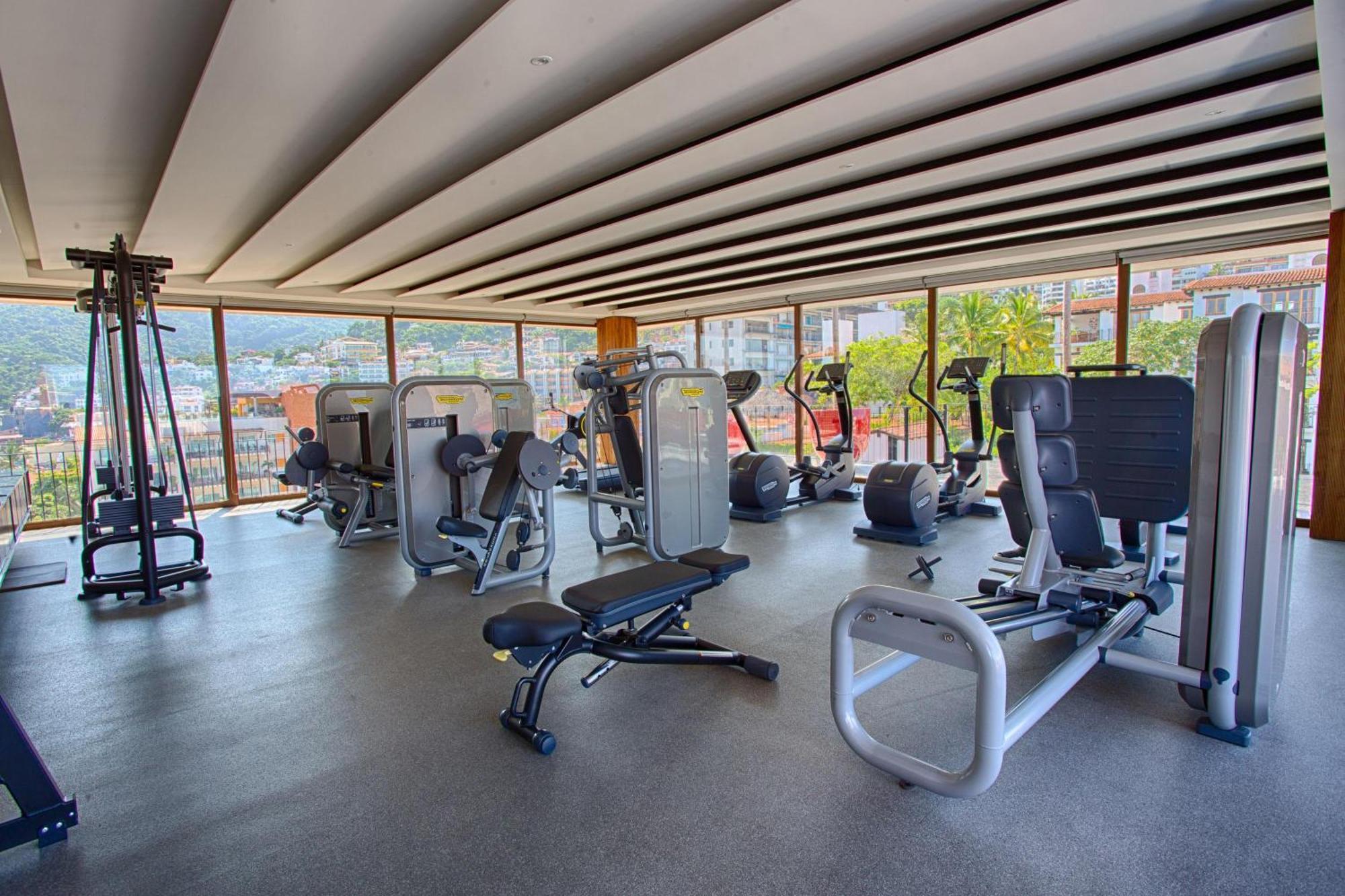 Stylish And Modern At Oceana, Gym, Rooftop Pool, Old Town *