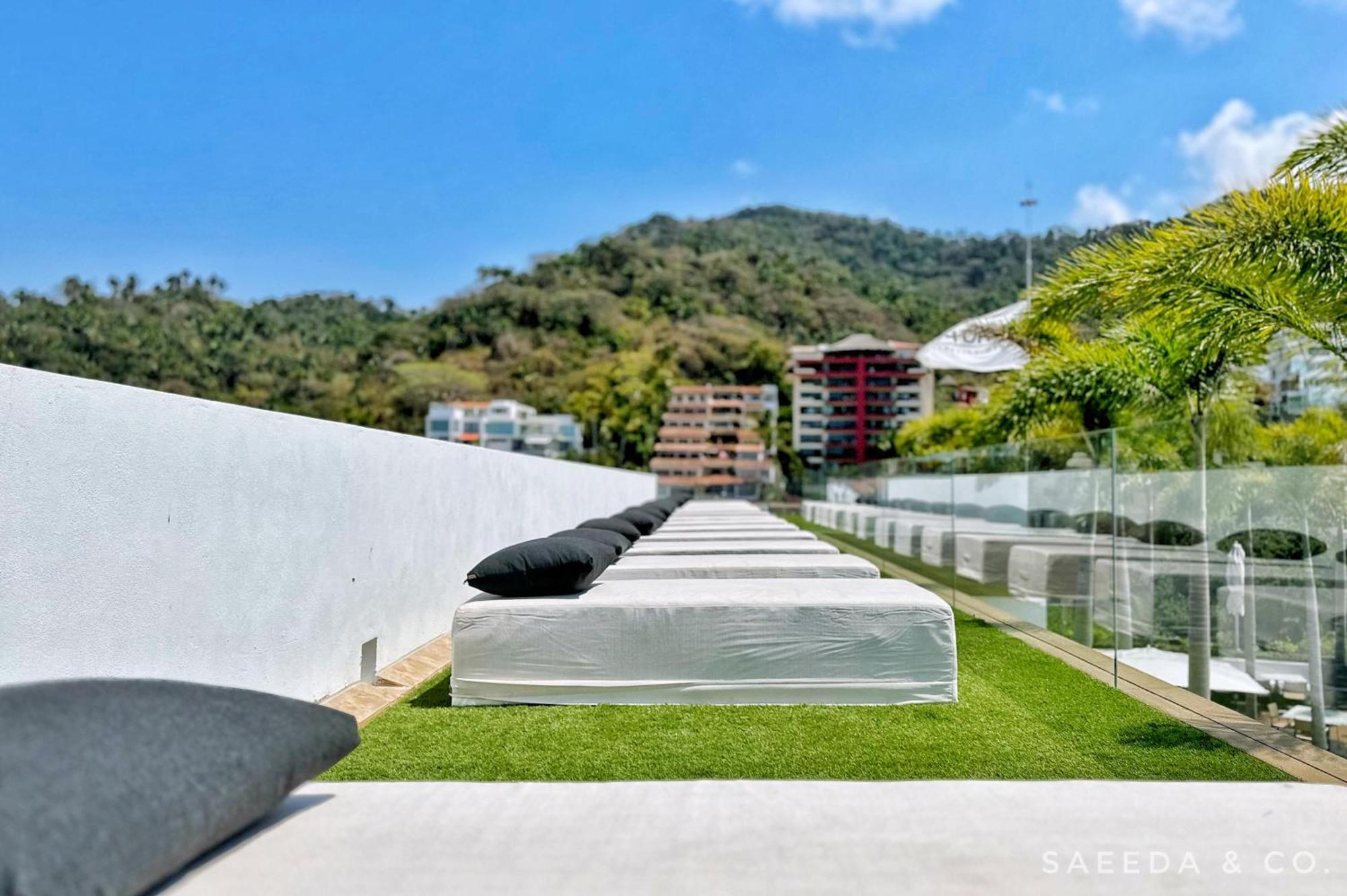 Luxury 10th Floor 2 Beds 2 Baths Holiday home