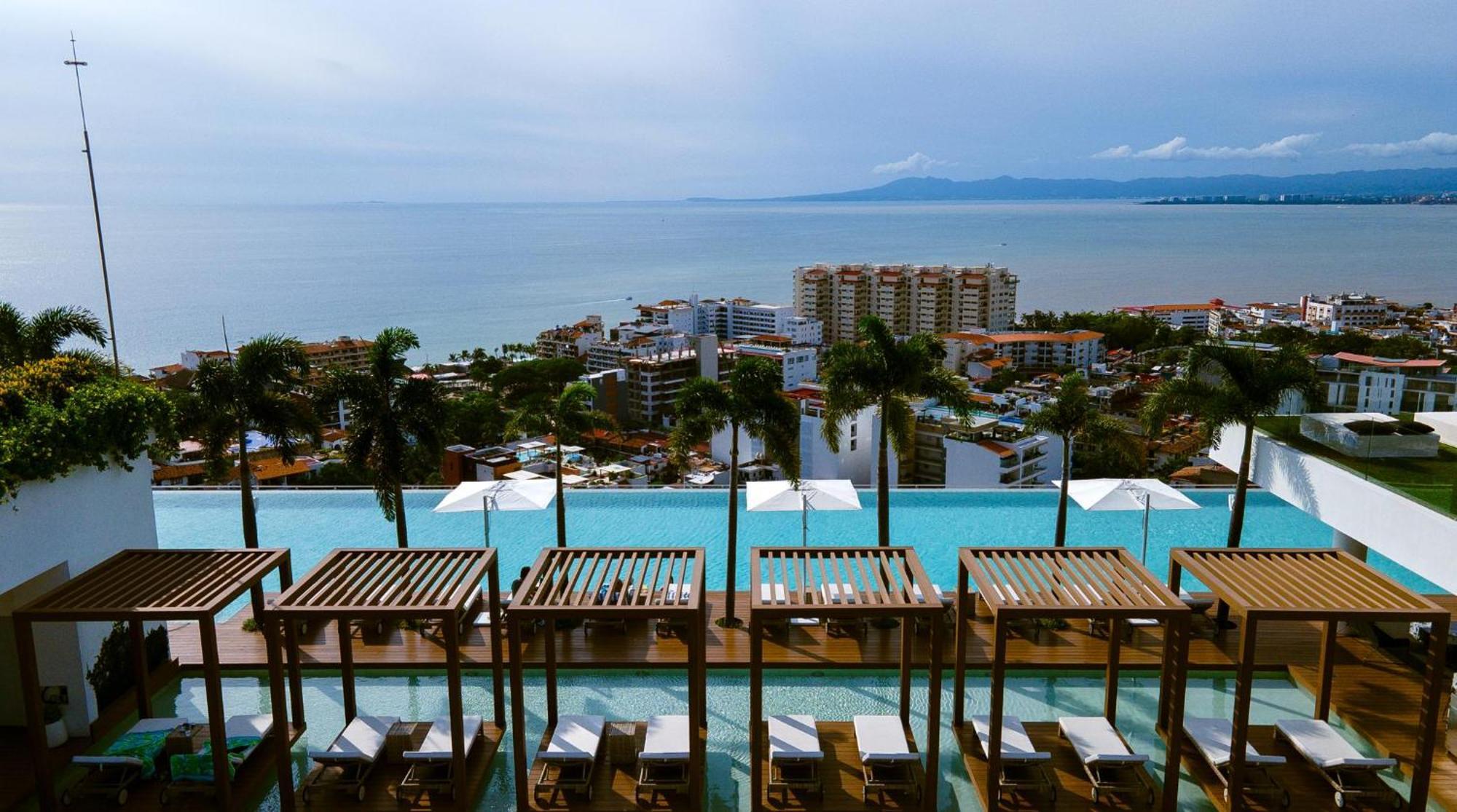 Luxury 10th Floor 2 Beds 2 Baths Holiday home Puerto Vallarta