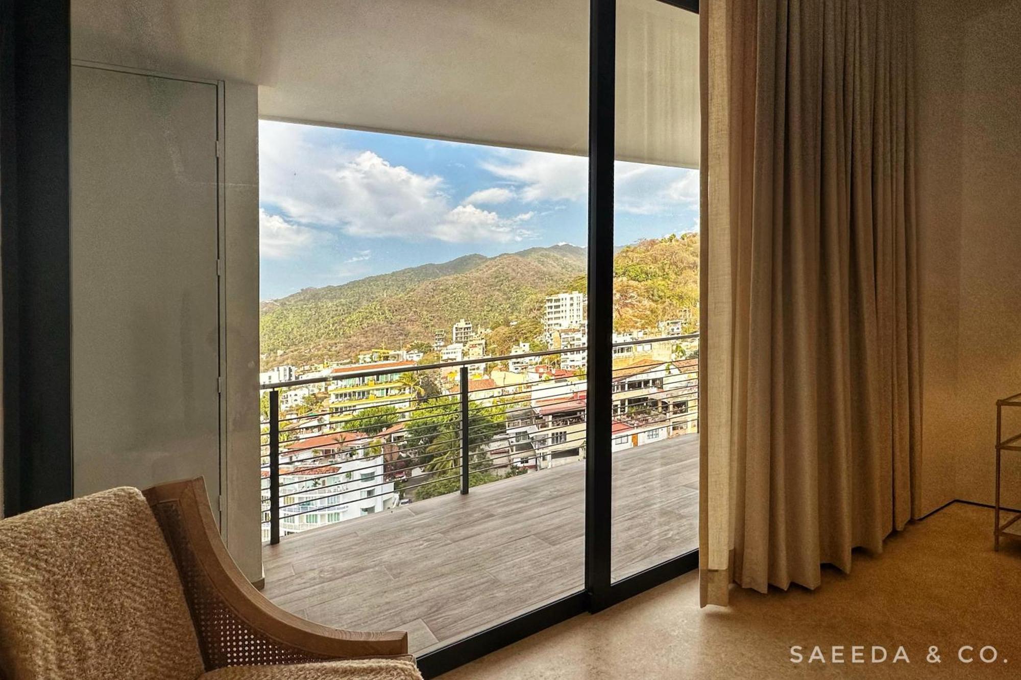 Holiday home Luxury 10th Floor 2 Beds 2 Baths *