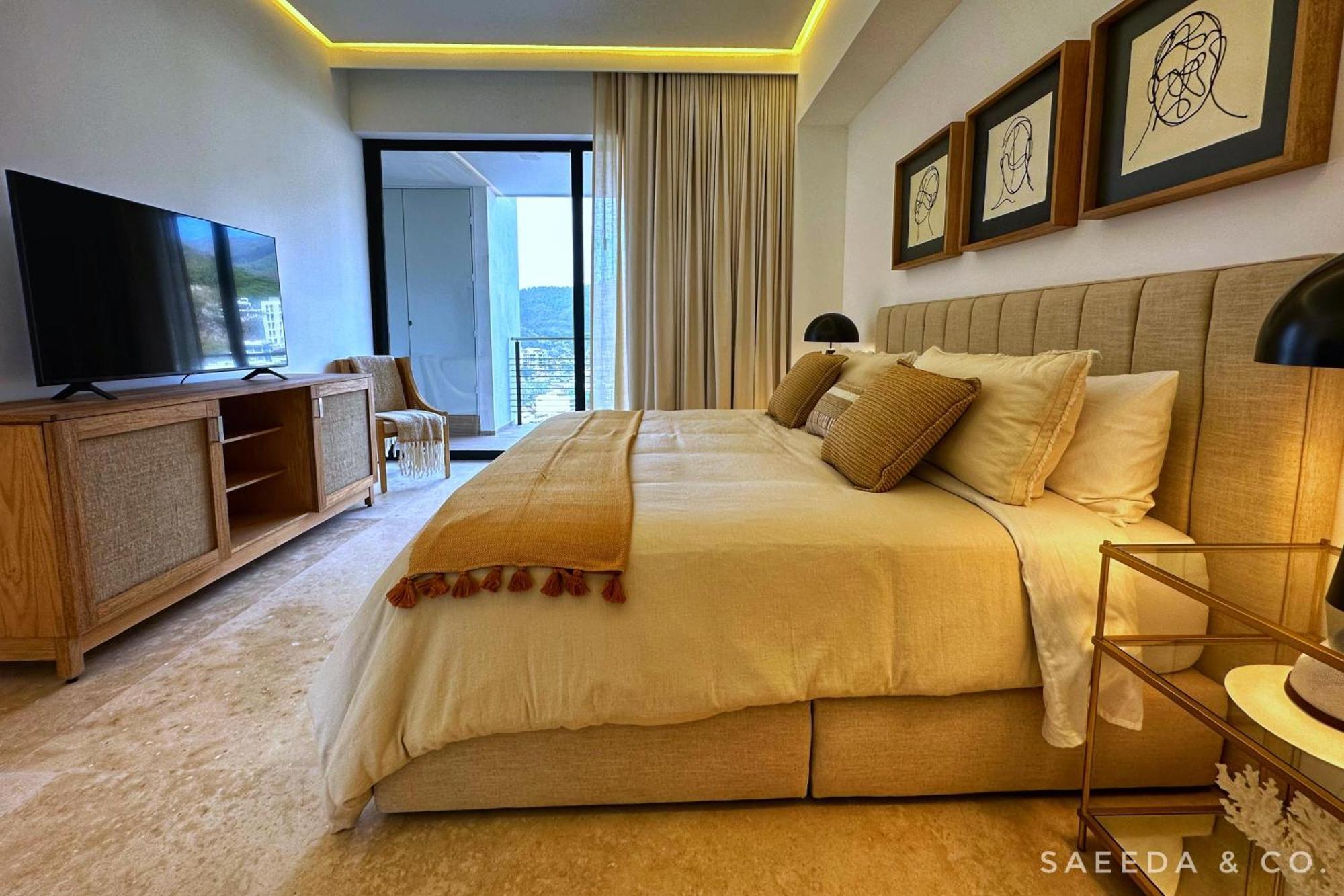 Luxury 10th Floor 2 Beds 2 Baths Holiday home
