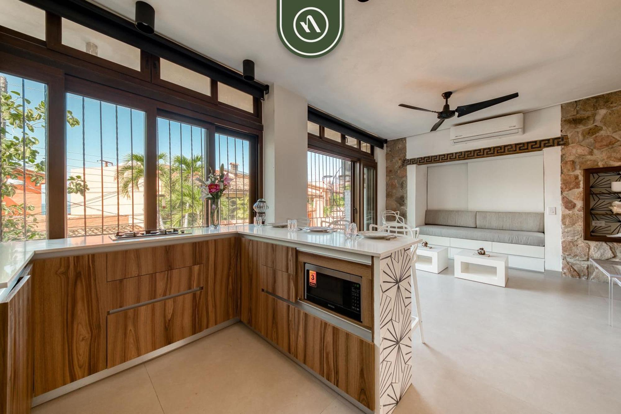 Apartment 1 Bedroom Mountain Retreat - 5 Min To Beach - Pool Puerto Vallarta